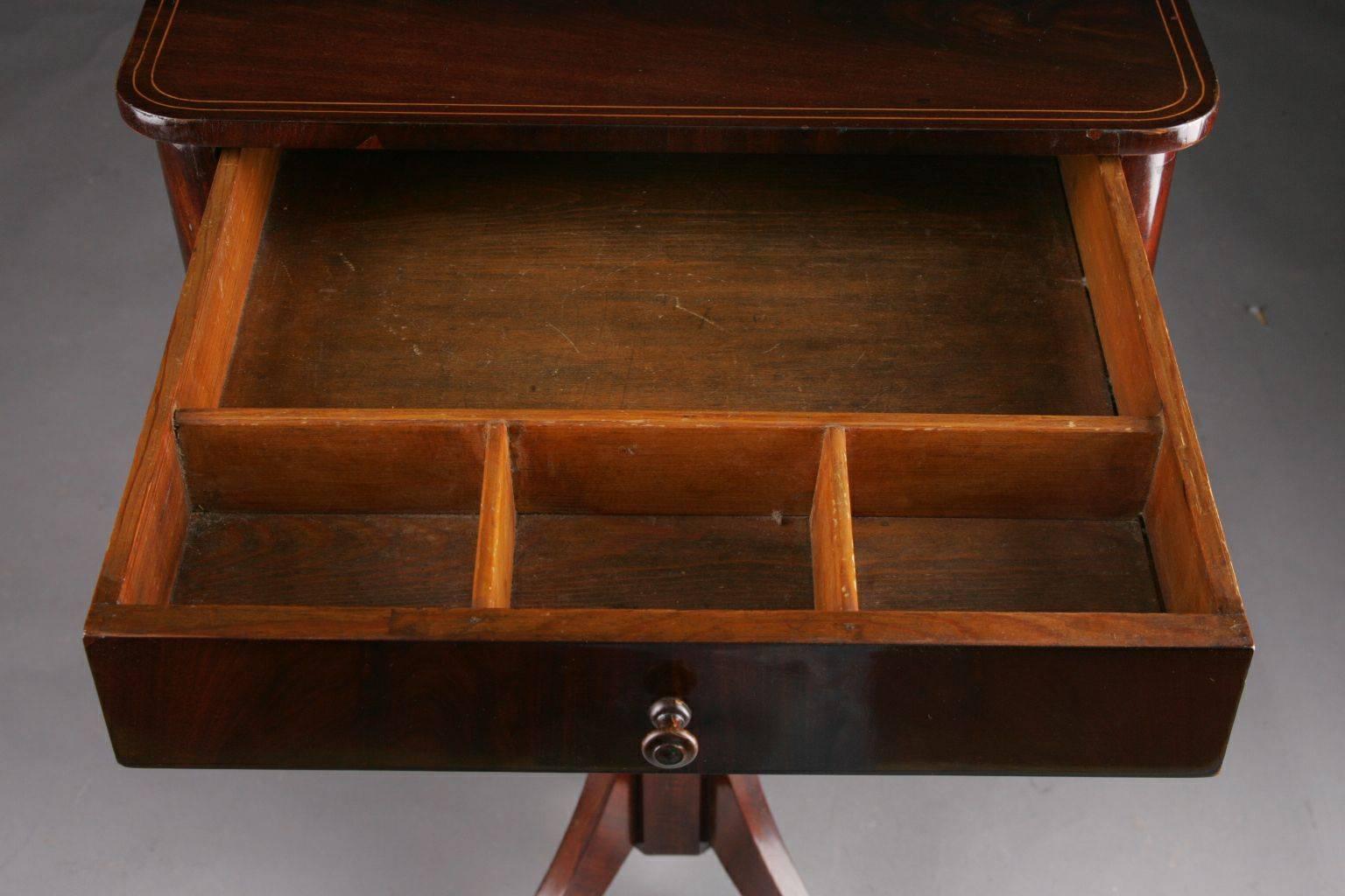 19th Century Biedermeier Sewing Table For Sale 4