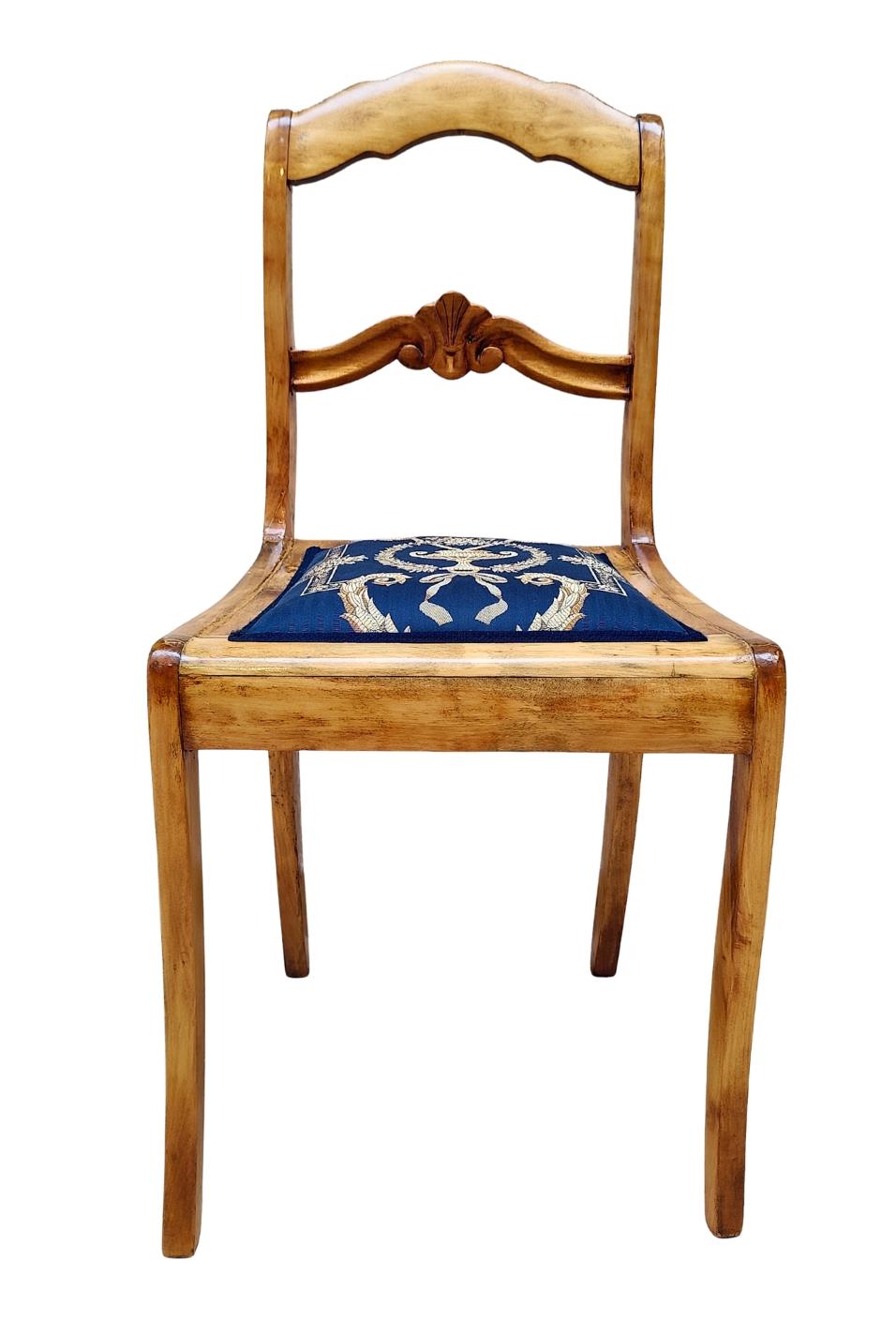 Poli Chaise d'appoint Biedermeier du 19e siècle en vente