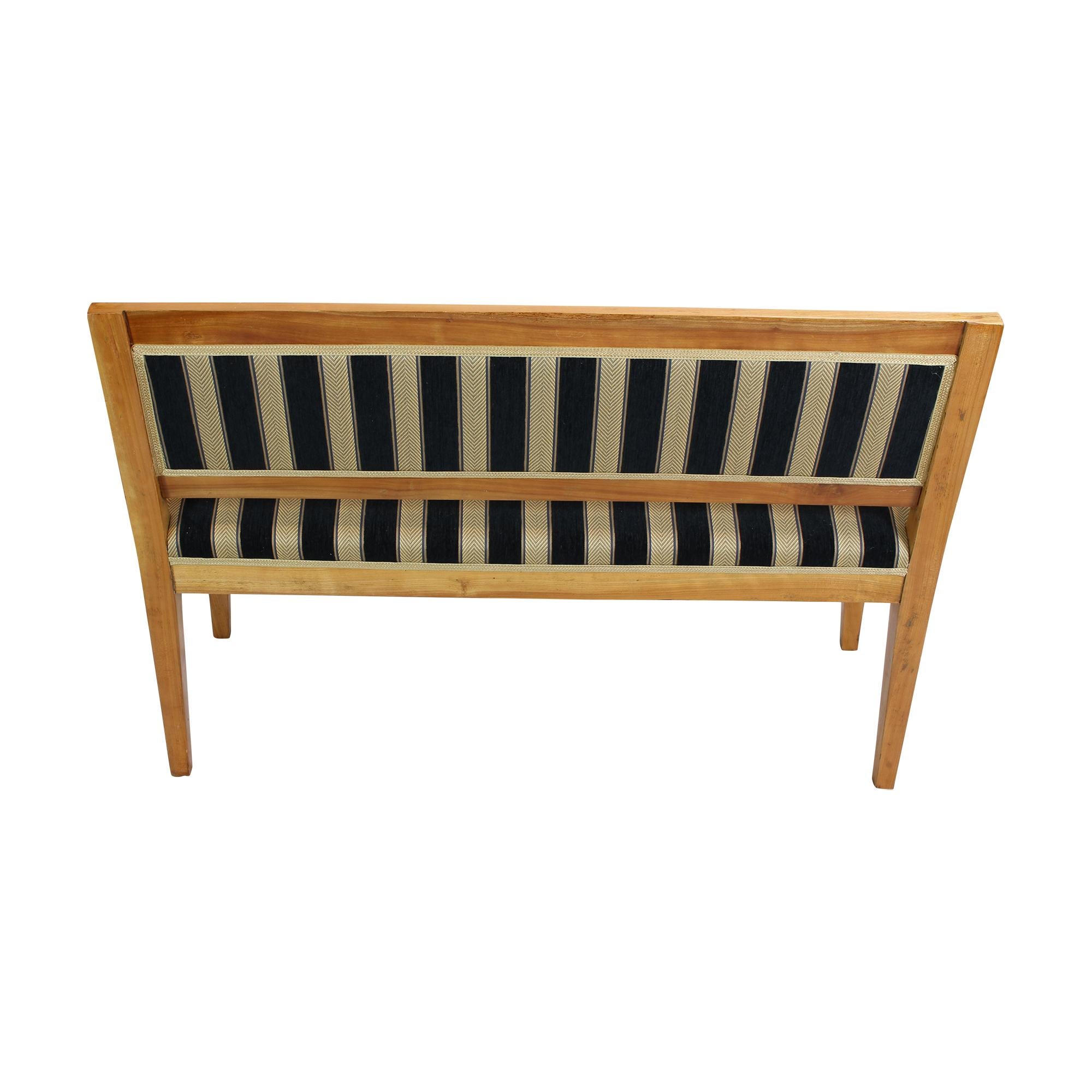 Polished 19th Century Biedermeier Small Cherry Bench Seat  For Sale
