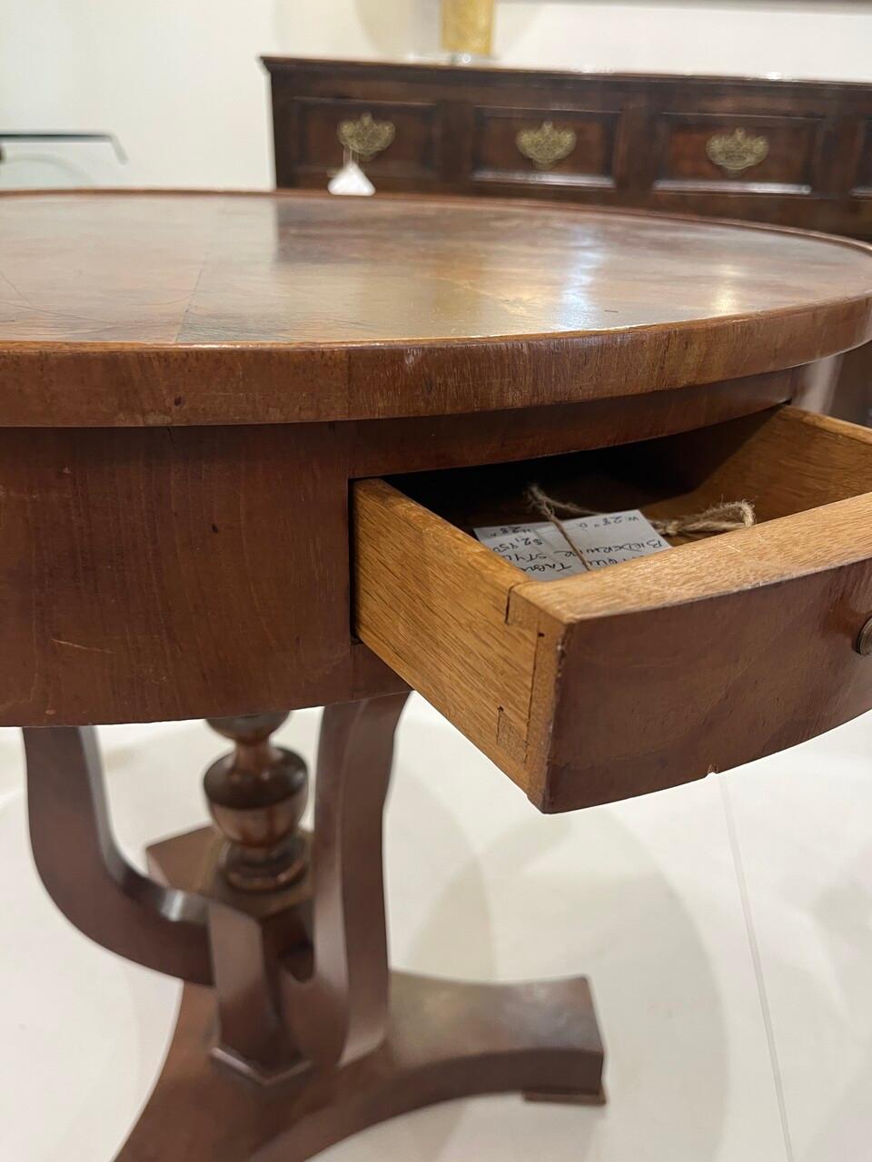 Wood 19th Century Biedermeier Style Drum Table For Sale