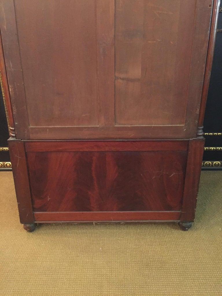 19th Century Biedermeier Style Three-Sided Glazed Glass Vitrine mahogany veneer For Sale 8