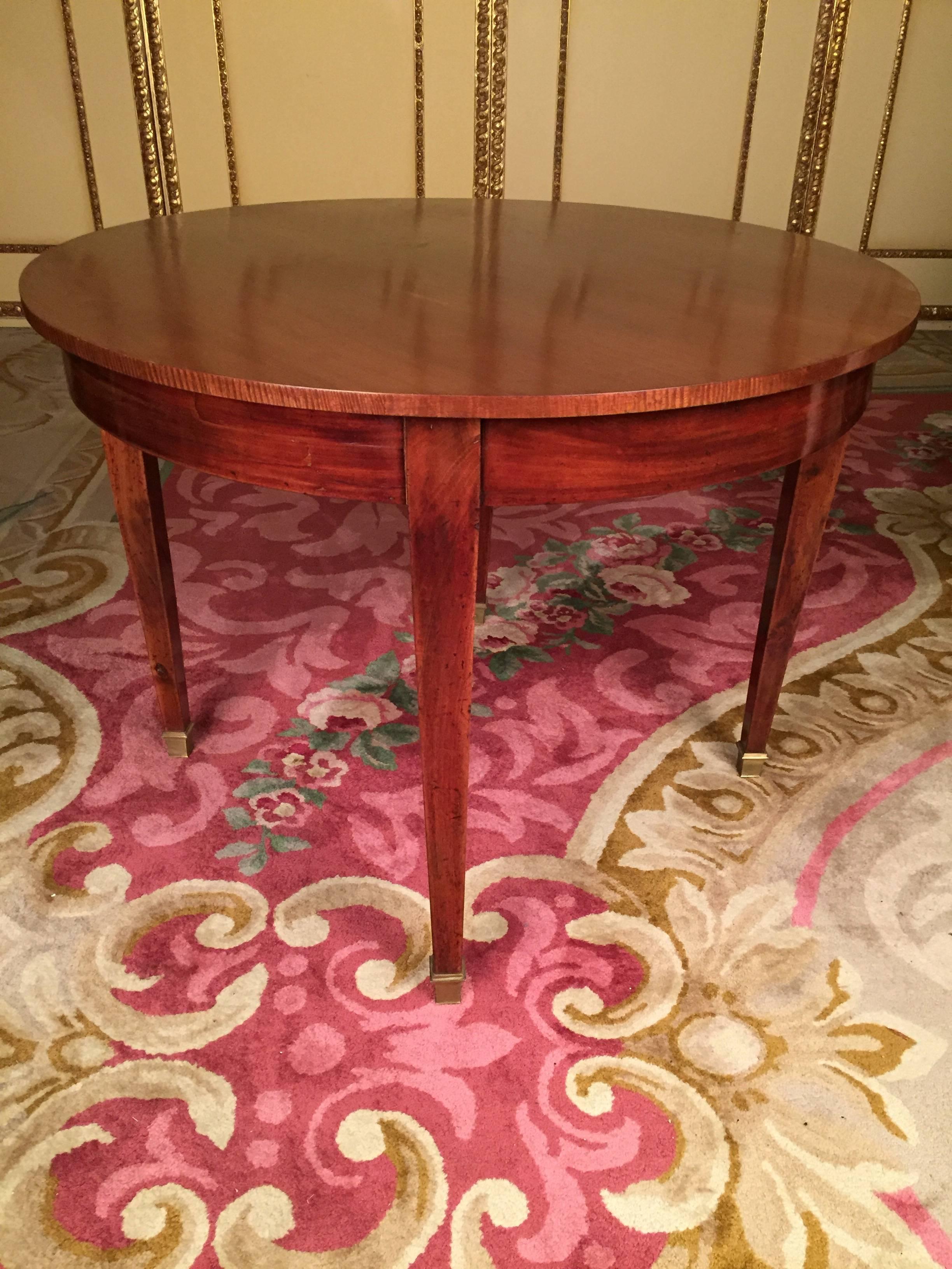 Stained 19th Century Biedermeier Table Mahogany