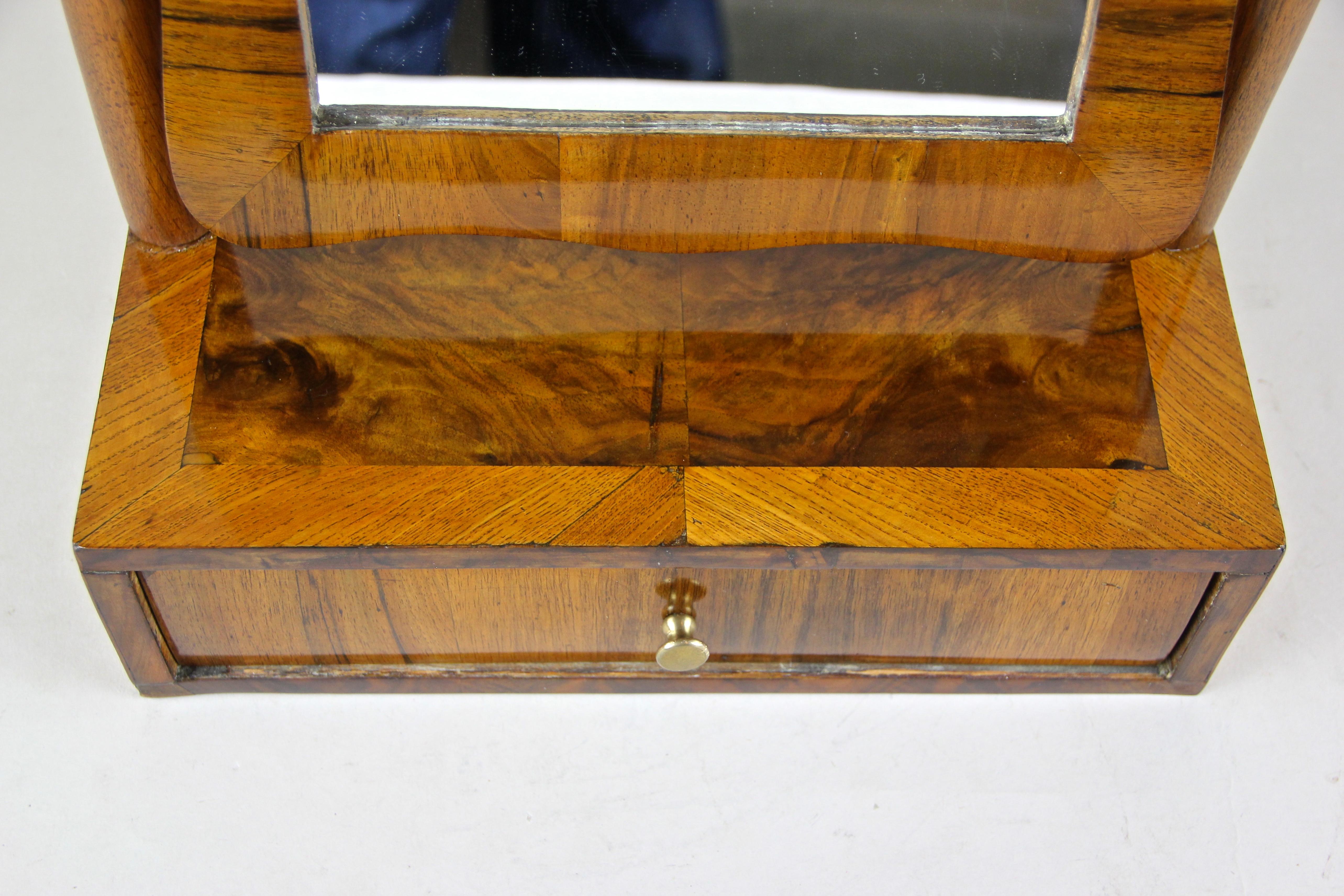 19th Century Biedermeier Vanity Table Mirror Nutwood, Austria, circa 1850 6