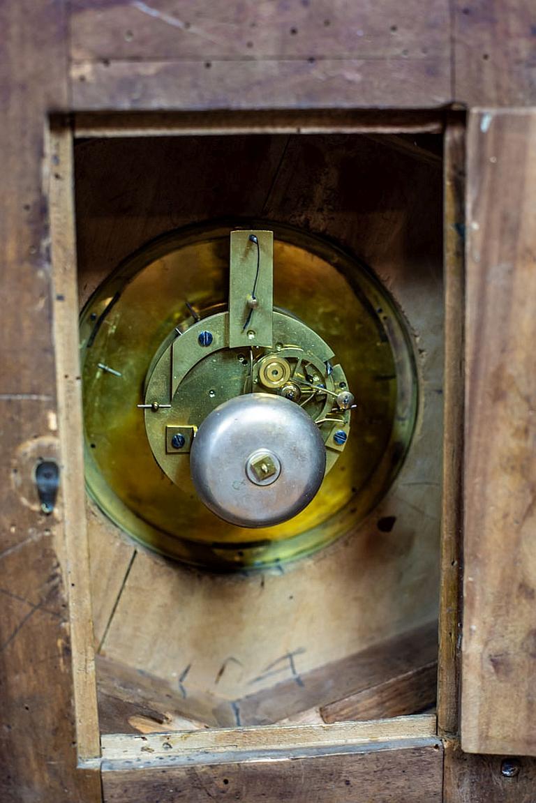Wall Clock in the Biedermeier Style, 19th Century For Sale 2