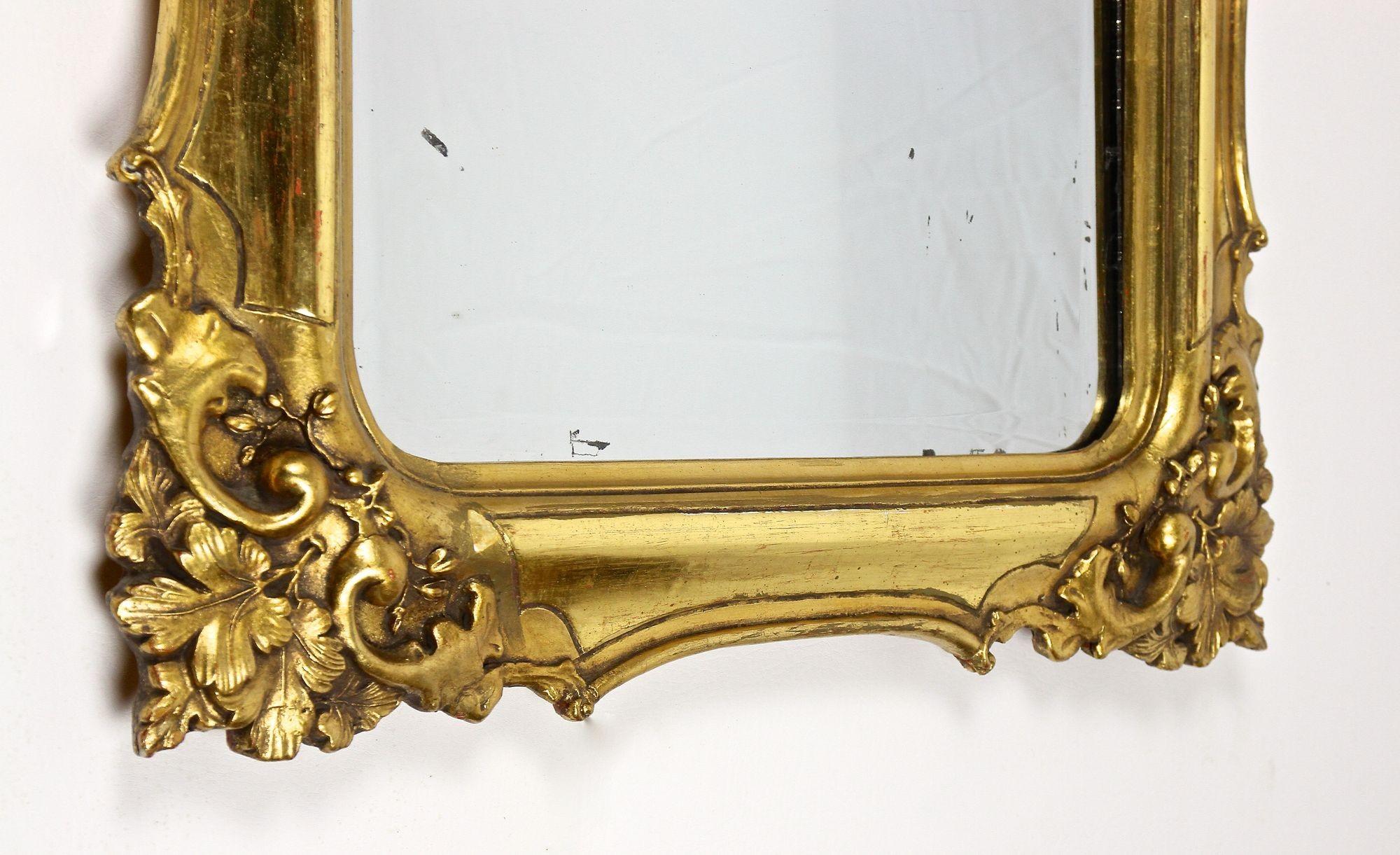 20th Century 19th Century Biedermeier Wall Mirror Gold Leaf Plated, Austria circa 1830 For Sale