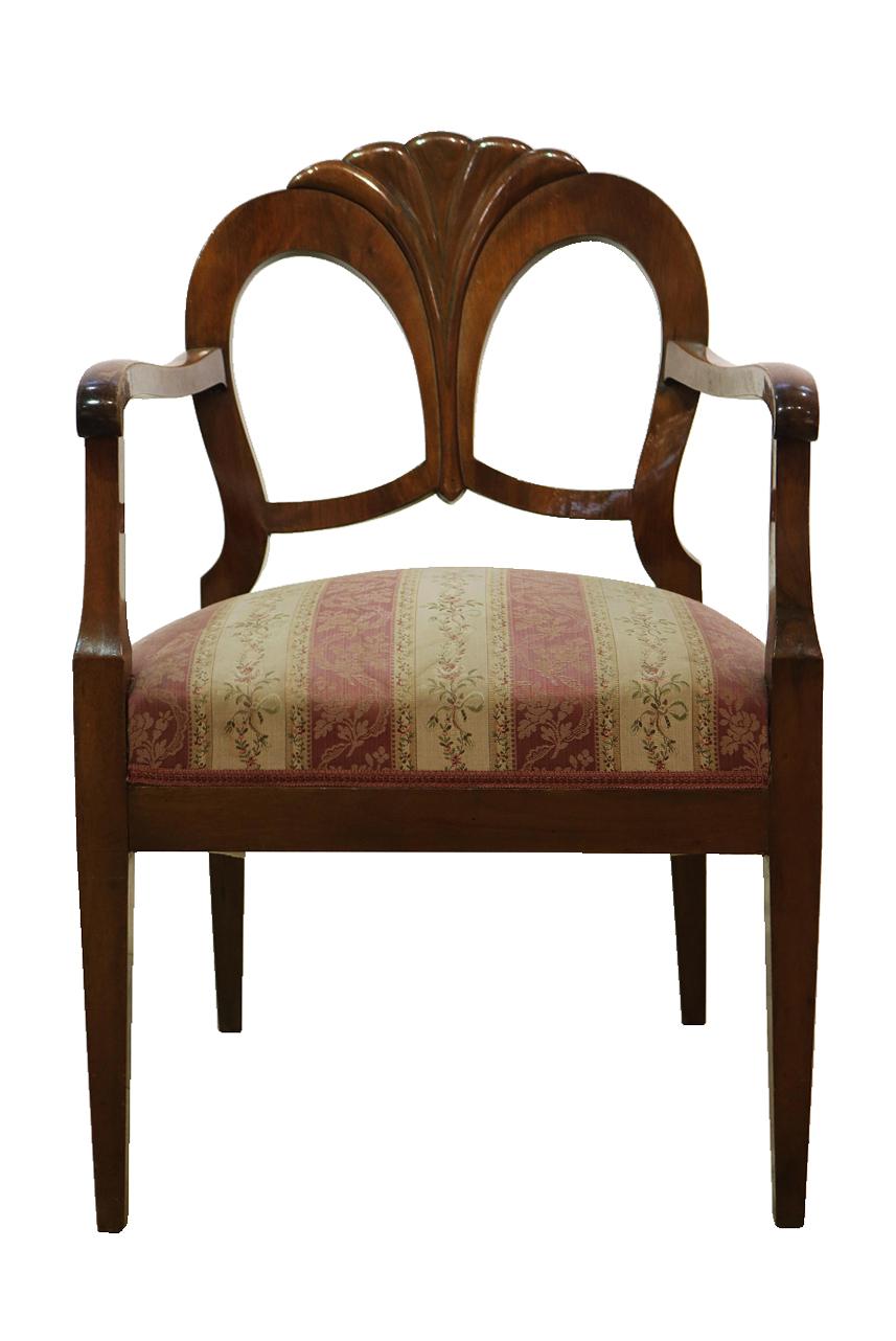 Hello,
This elegant pair of Viennese Biedermeier upholstered armchairs from c. 1825-30 are distinguished by their sophisticated proportions, rare and refined design and excellent craftsmanship and continue to have a great influence on modern