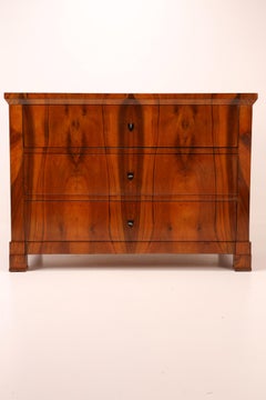 19th Century Biedermeier Walnut Chest of Drawers
