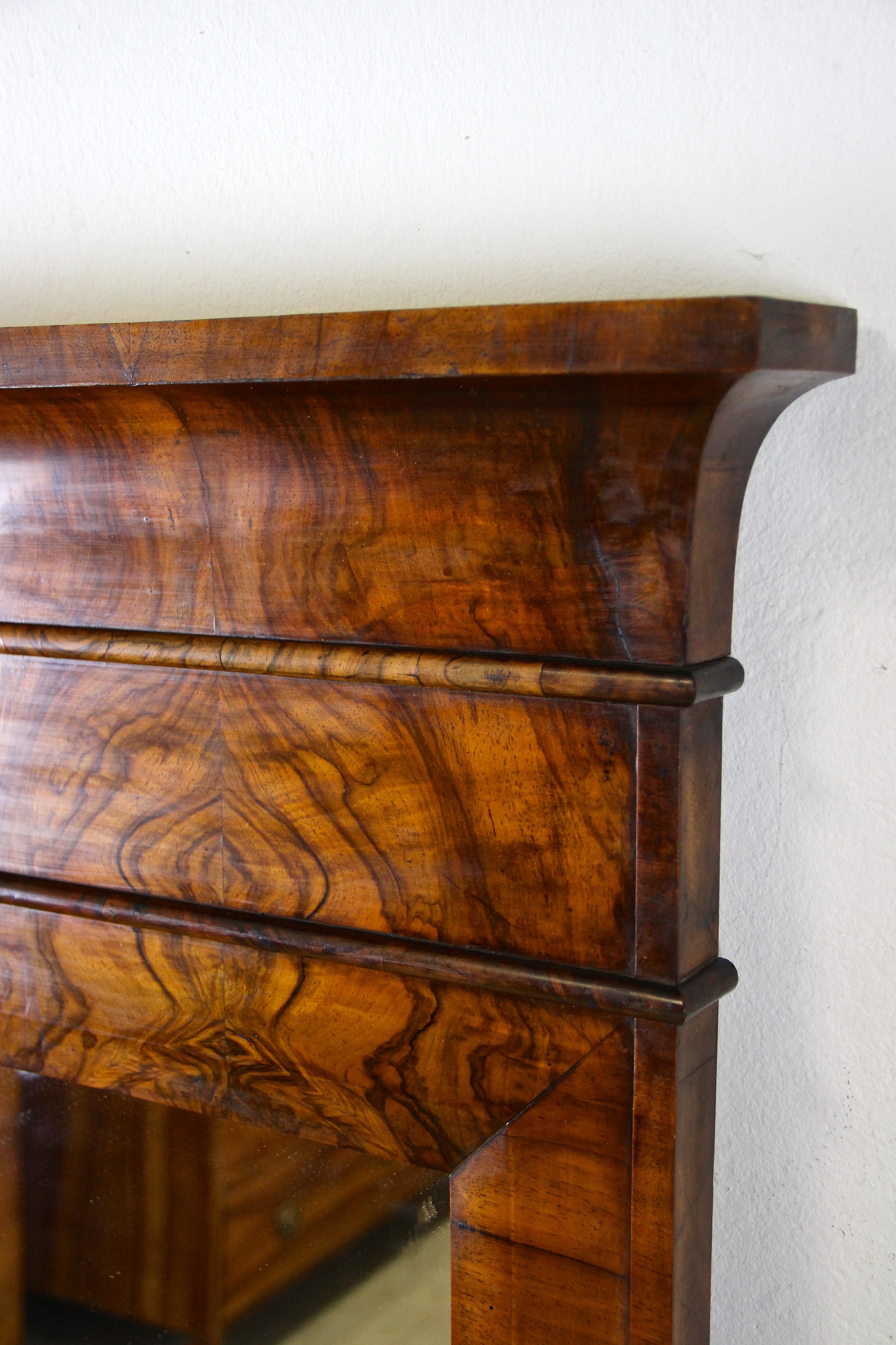 19th Century Biedermeier Walnut Console With Pier Mirror, Austria circa 1830 9