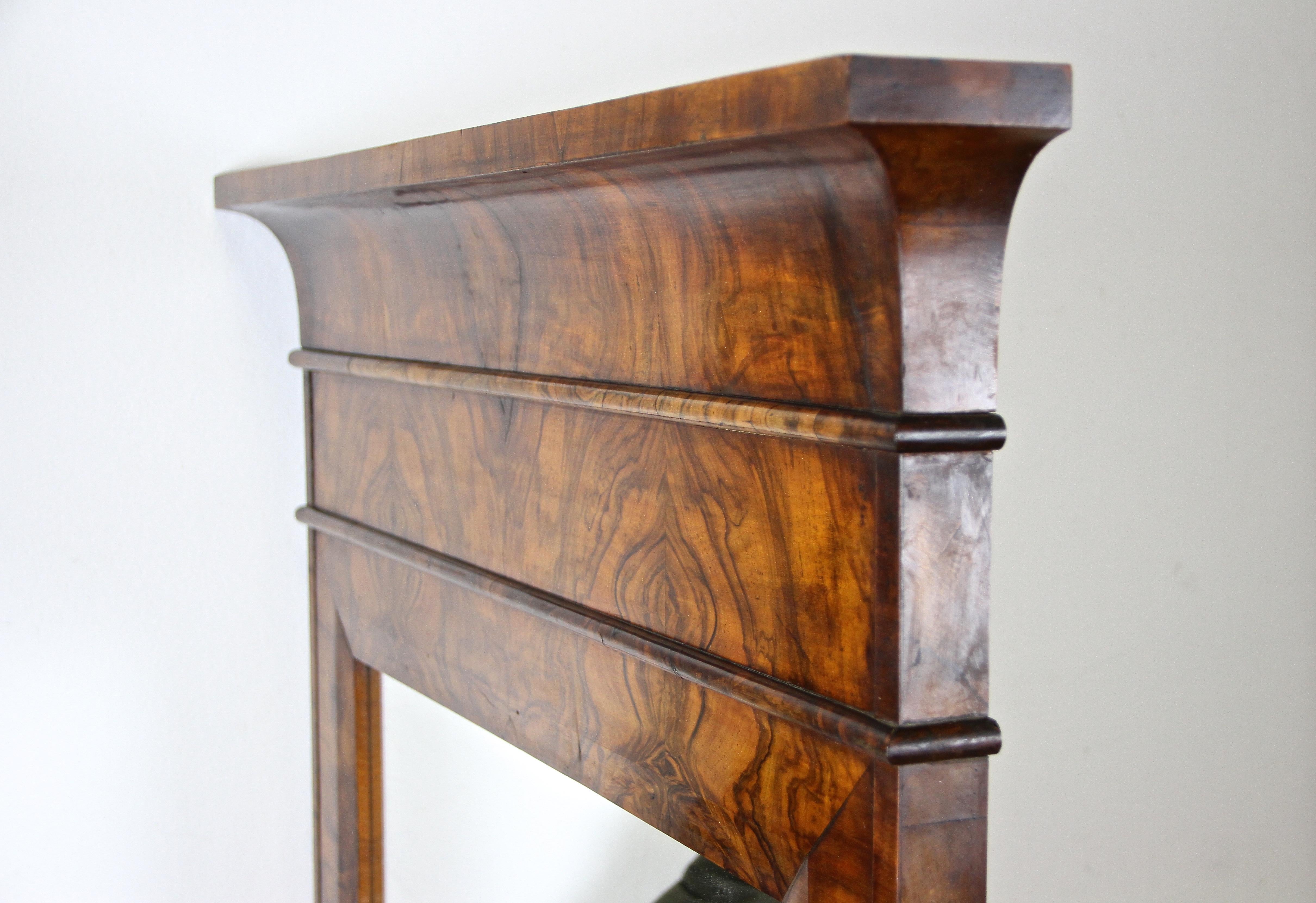 19th Century Biedermeier Walnut Console With Pier Mirror, Austria circa 1830 12