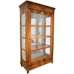 19th Century Biedermeier Walnut Display Cabinet / Showcase / Vitrine