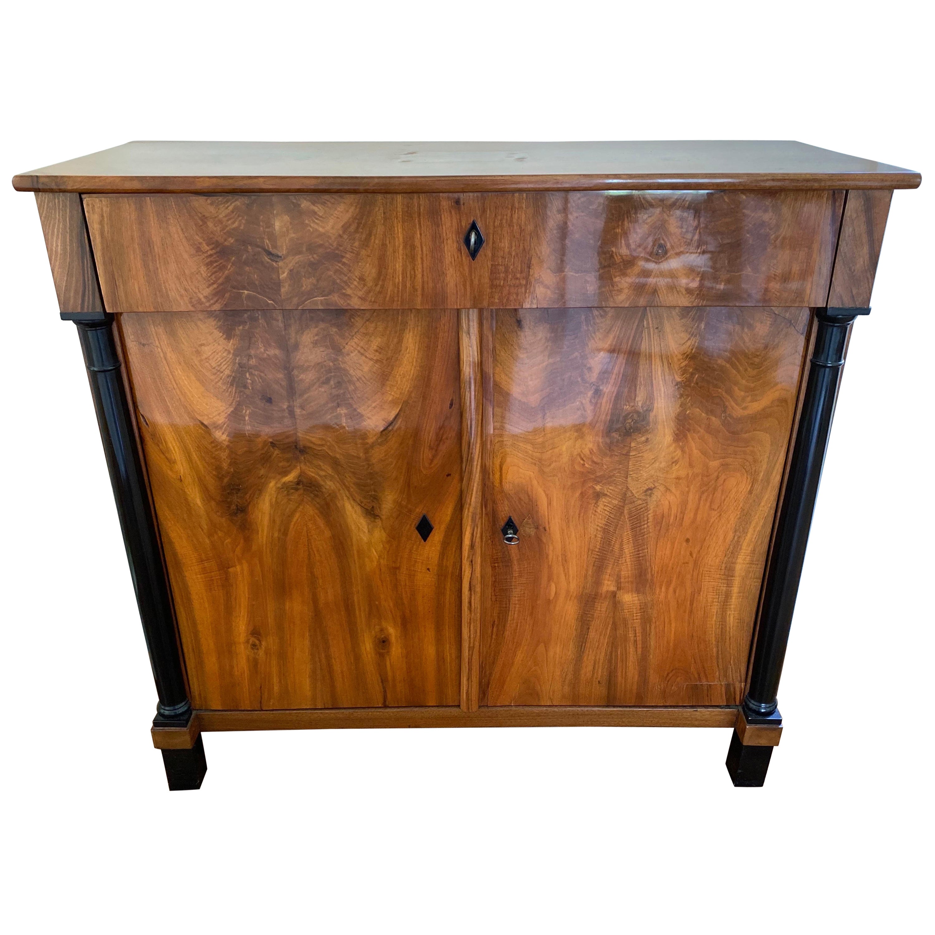 19th Century Biedermeier Walnut Half Cabinet, Southern Germany, c. 1820