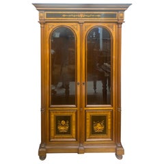 Armadio Biedermeier in noce del XIX secolo, intarsiato, anni '40 del XIX secolo