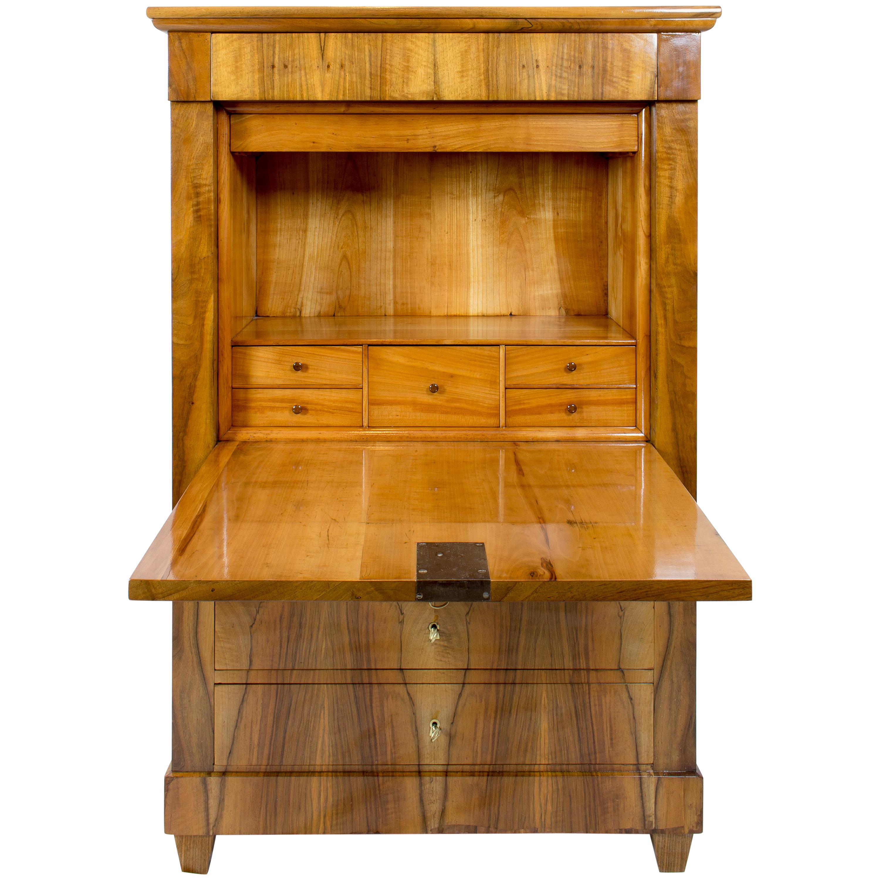 19th Century Biedermeier Walnut Secretaire
