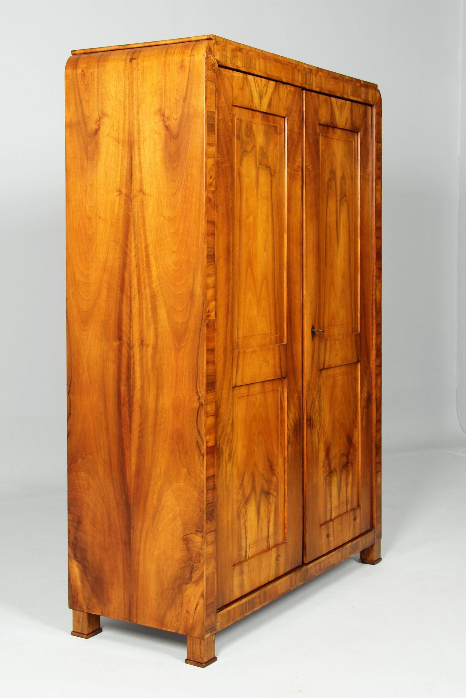 Armadio Biedermeier del XIX secolo, Bohemia, Praga, circa 1830 in vendita 6