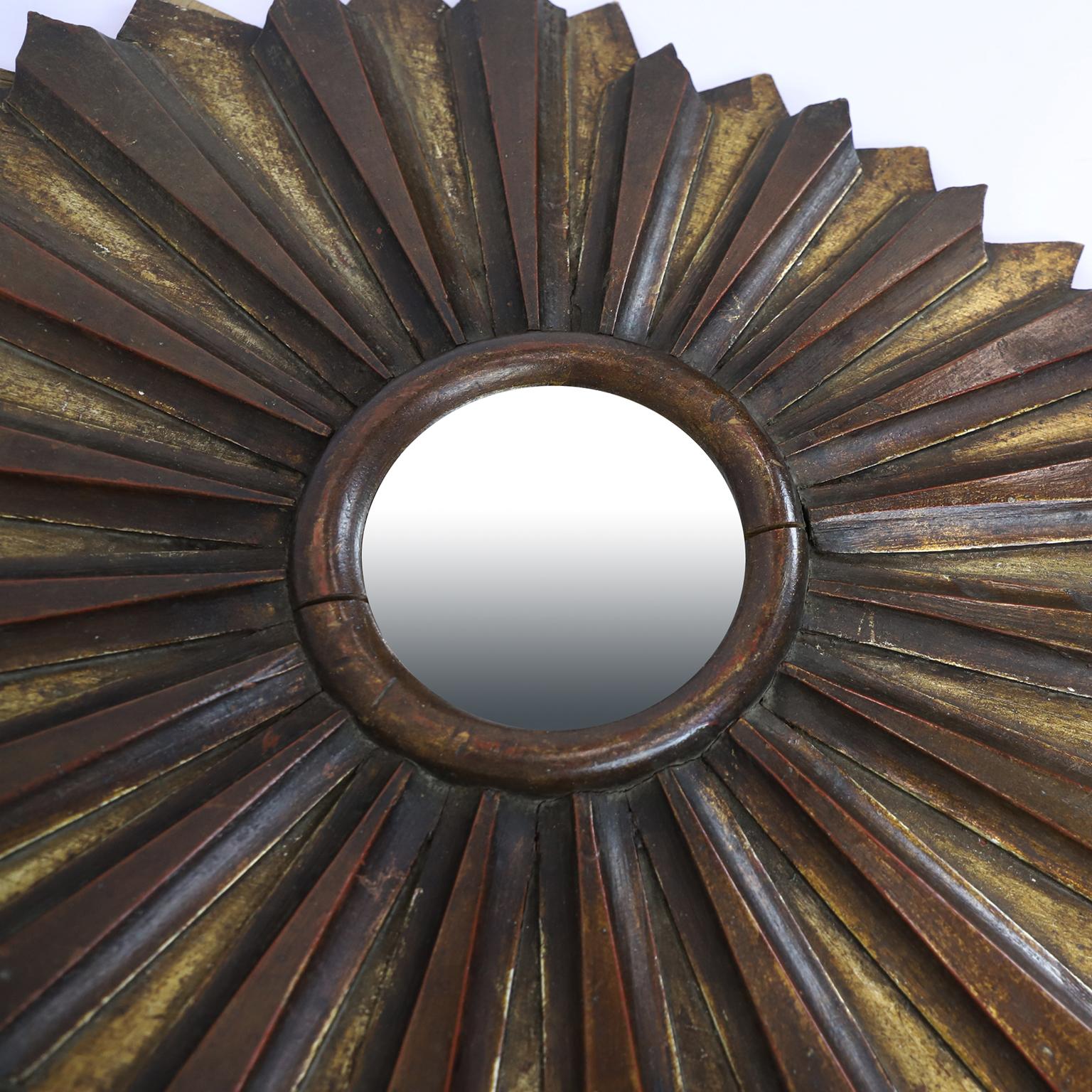 Mid-Century Modern 19th Century Big Size Gold Leaf Sunburst Mirror For Sale