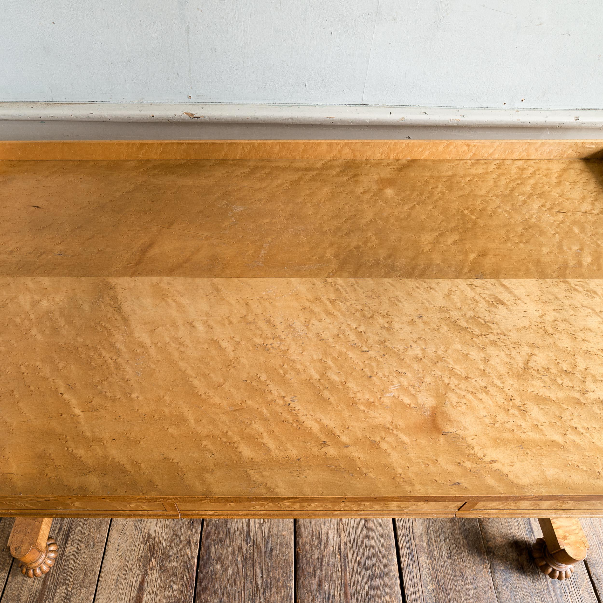 19th Century Bird’s Eye Maple Library Table by Gillows of Lancaster 9
