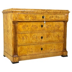 19th Century Birdseye Maple Biedermeier Chest of Drawers, Germany Ca. 1840