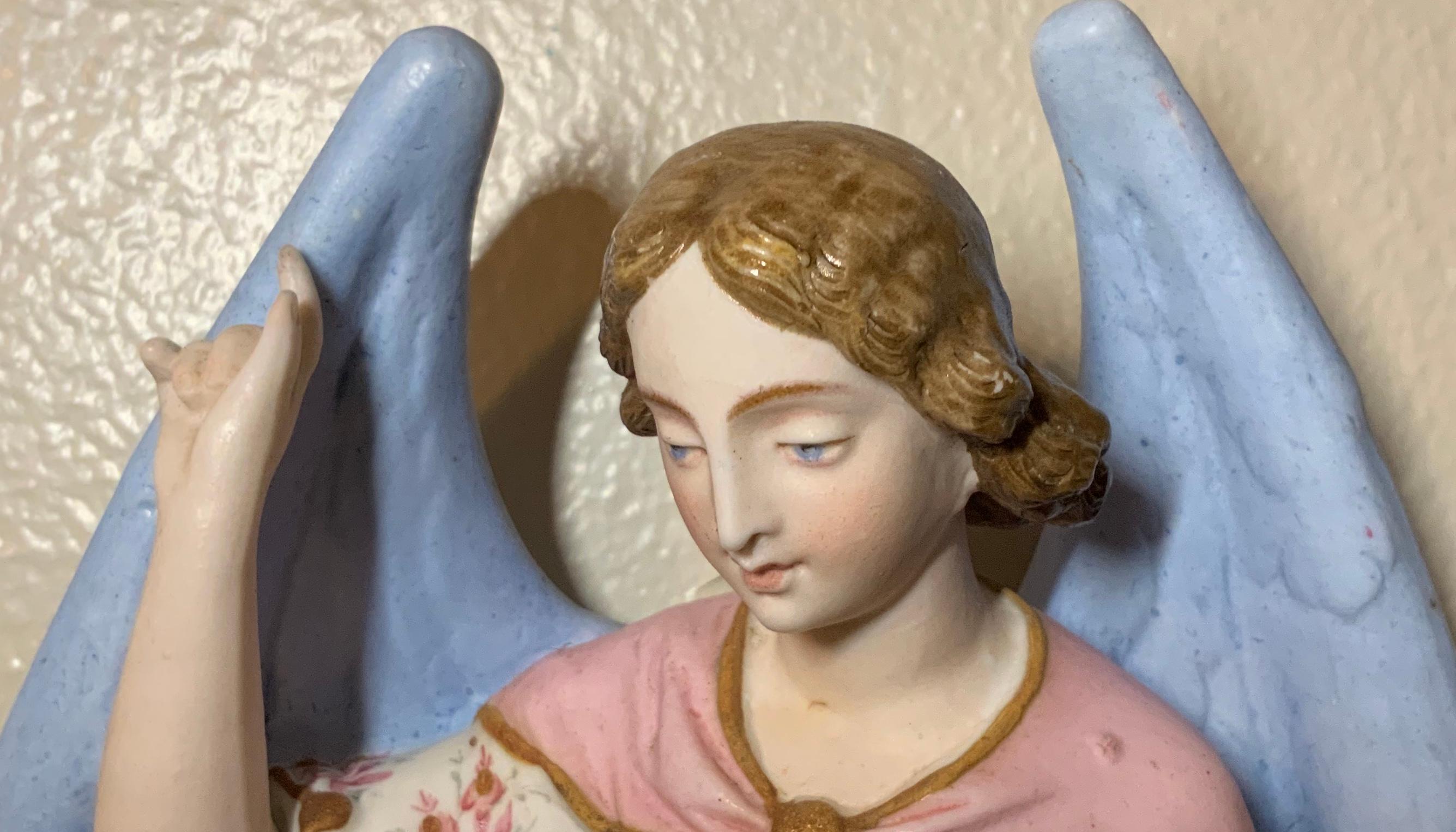 19th Century Bisque Porcelain Guardian Angel & Child Holy Water Font Wall Plaque In Good Condition In Guaynabo, PR