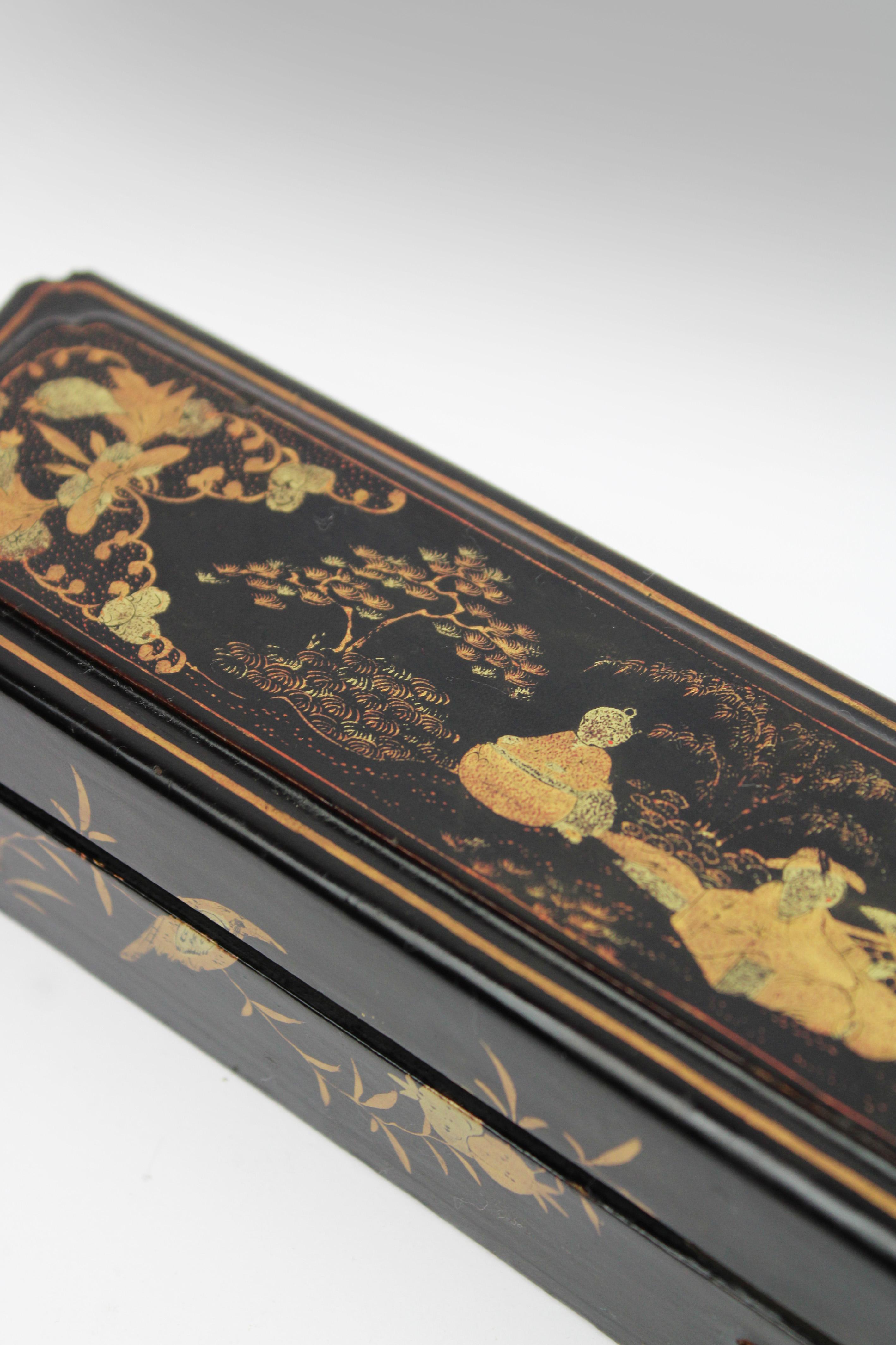 Abanico Brisé de Exportación Laca Negra y Dorada Siglo XIX Caja original China Qing en venta 8