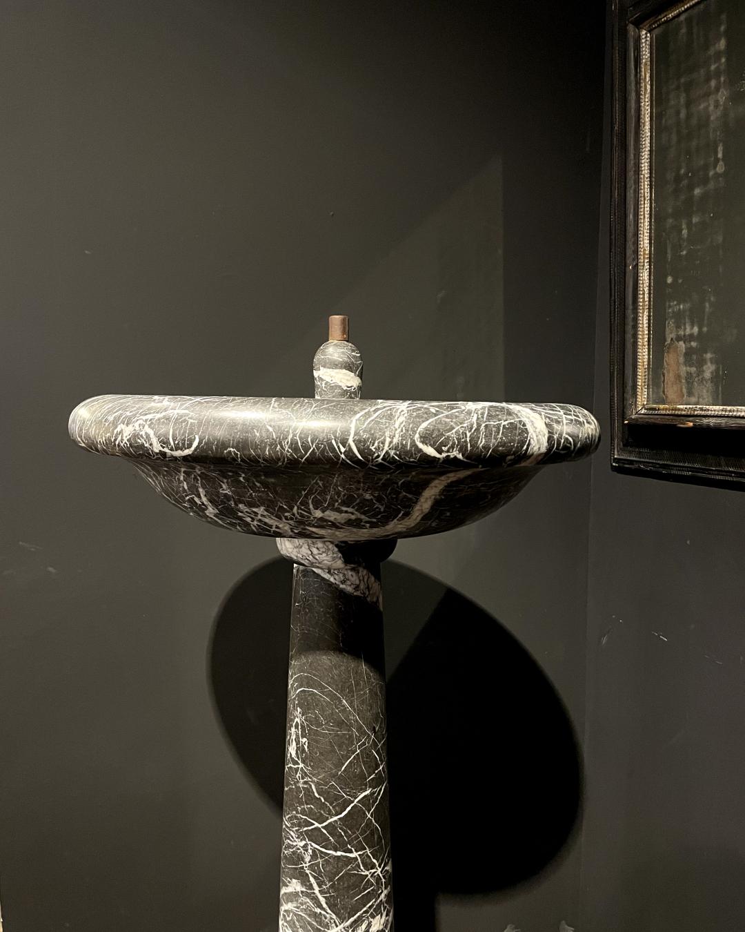 19th Century Black and Grey Marble Fountain For Sale 3