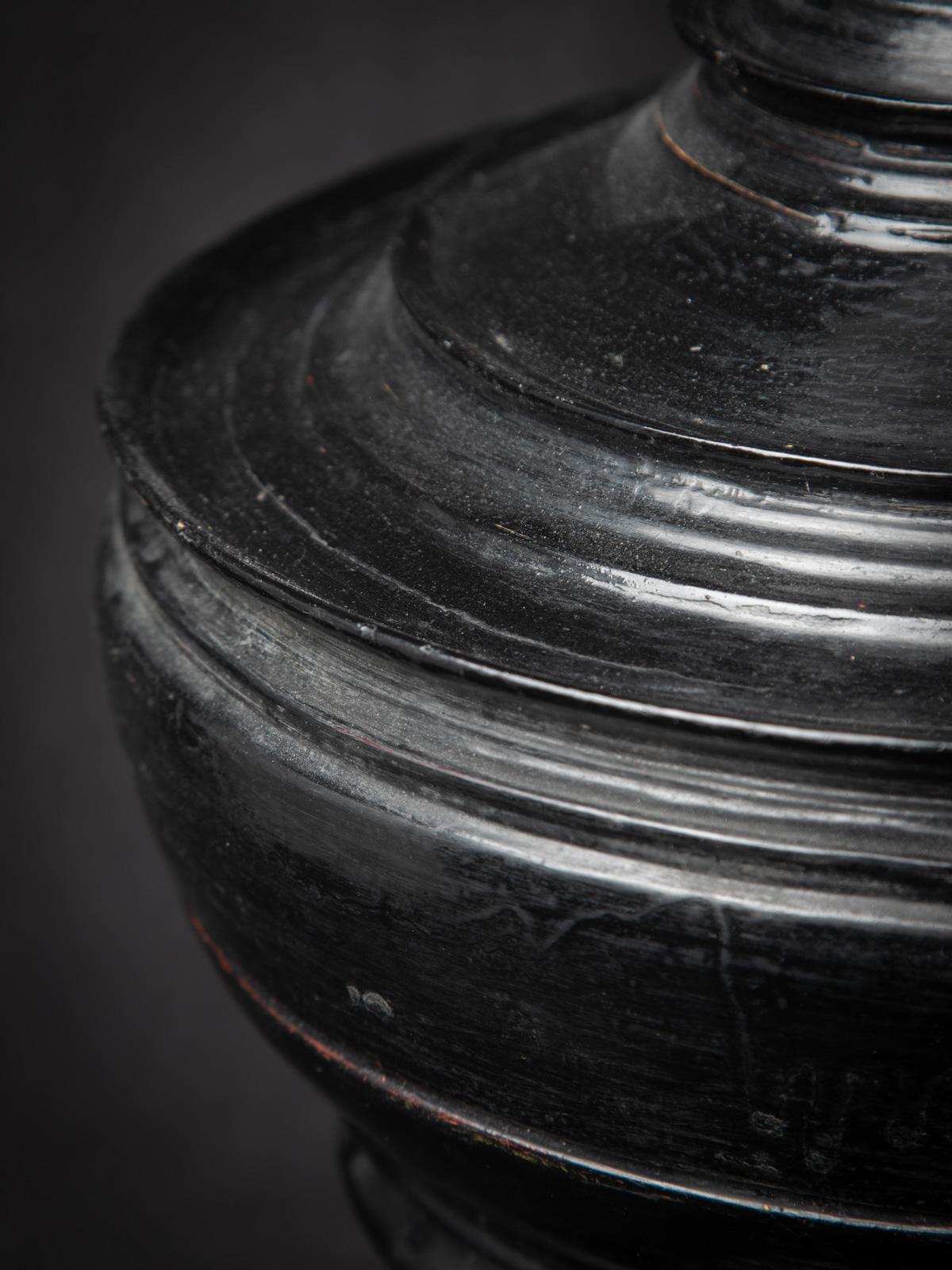 19th century Black antique Burmese offering vessel from Burma For Sale 8