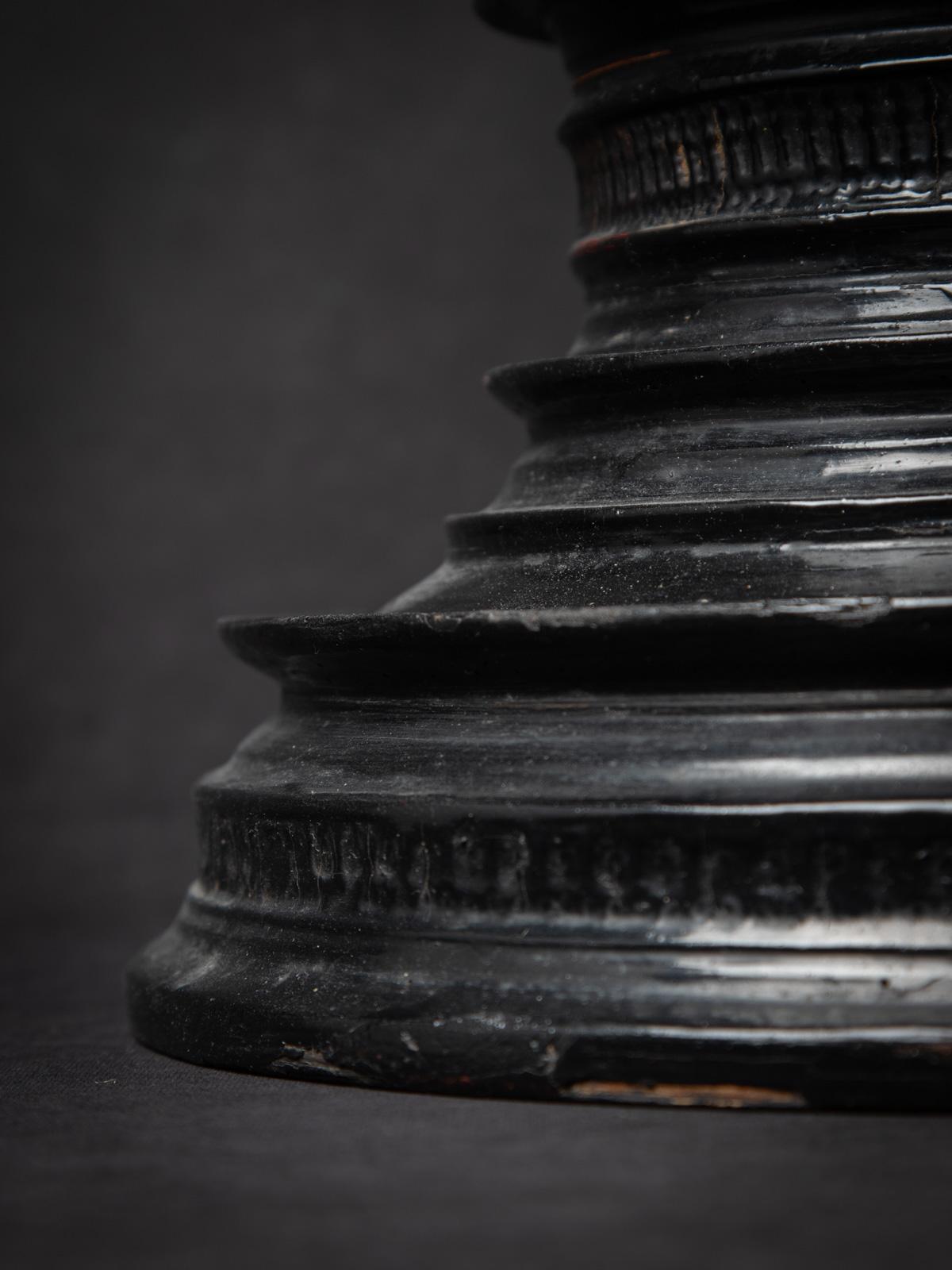 19th century Black antique Burmese offering vessel from Burma For Sale 11