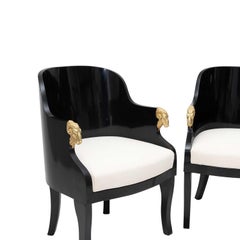 Paar schwarz-baltische lackierte Birkenholzsessel des 19. Jahrhunderts, antike Beistellstühle