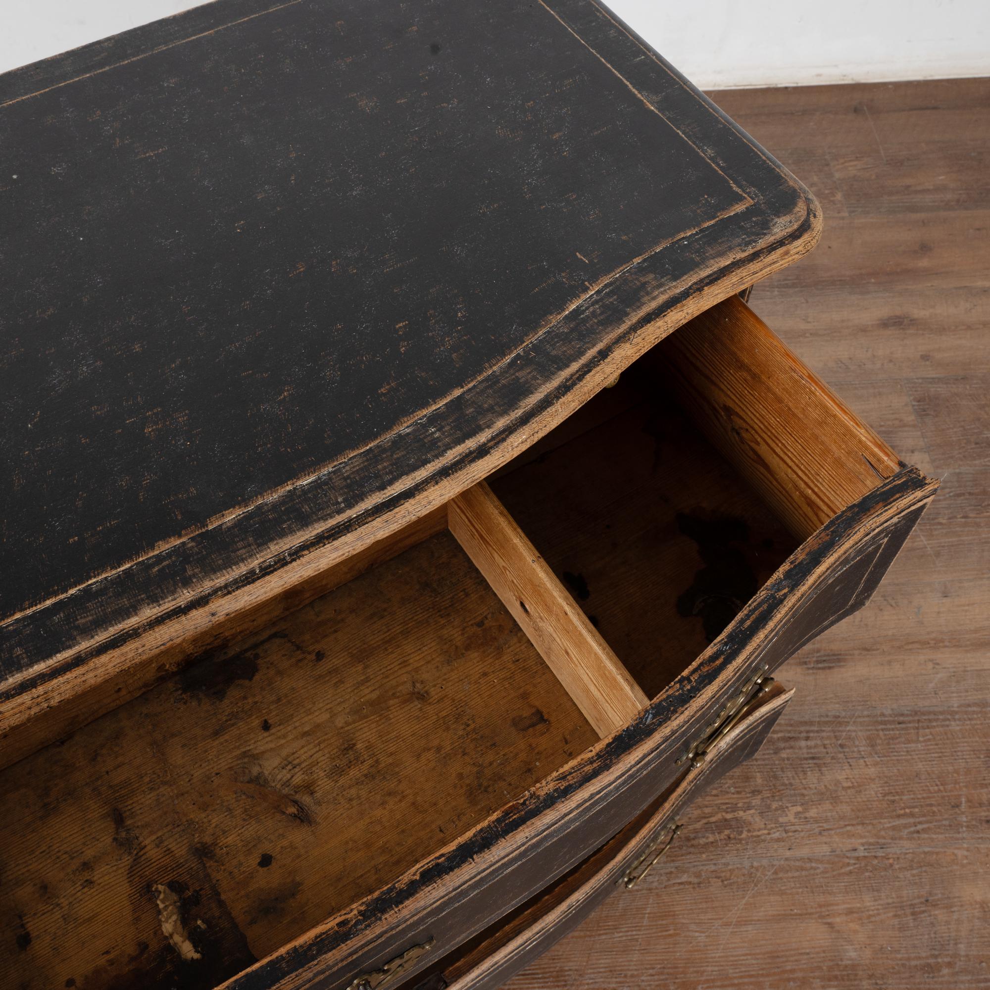 19th Century Black Baroque Chest of Three Drawers, Sweden For Sale 2