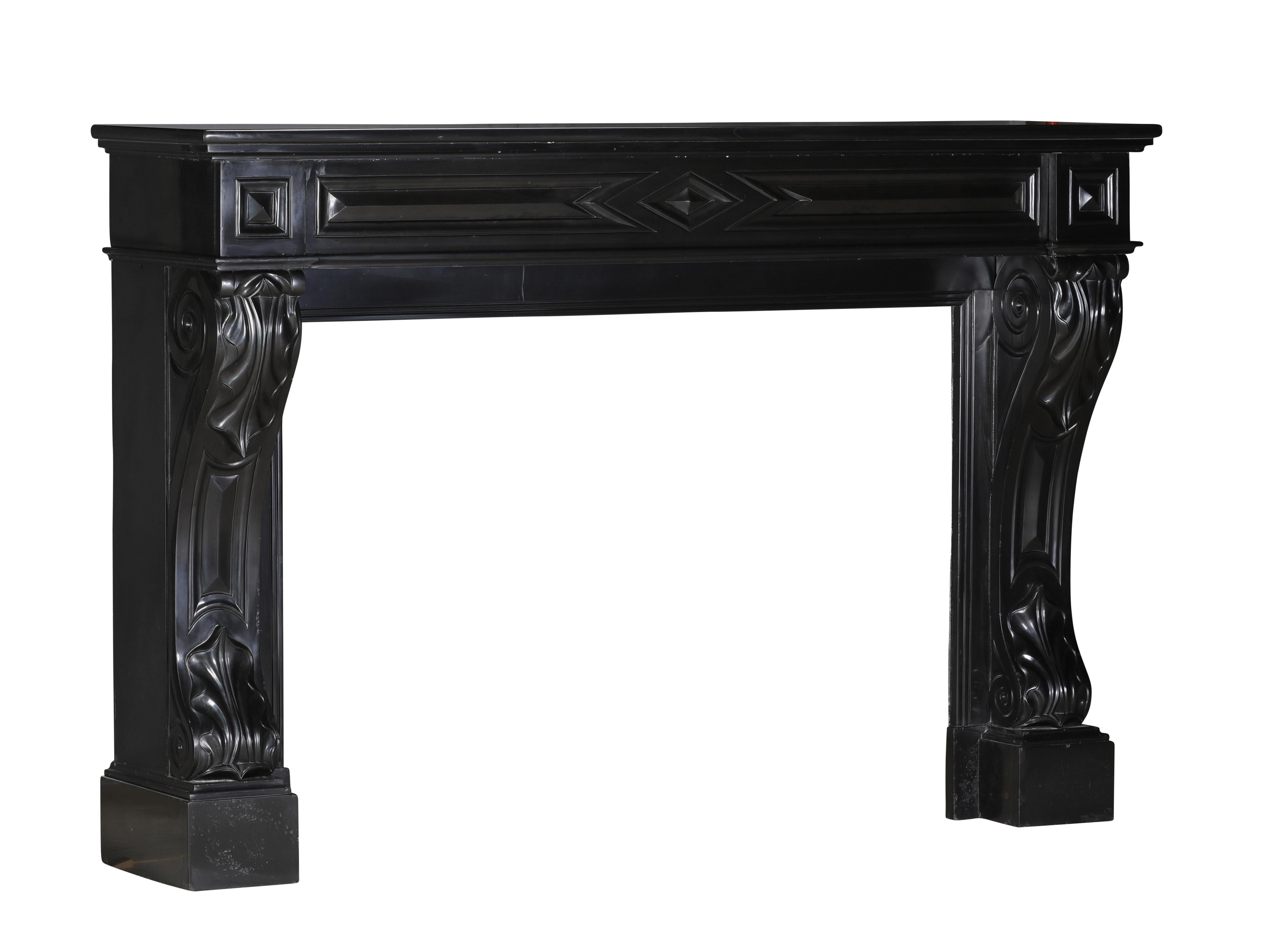 19th Century Black Belgian Marble Fireplace Mantel – Timeless French Elegance For Sale 10