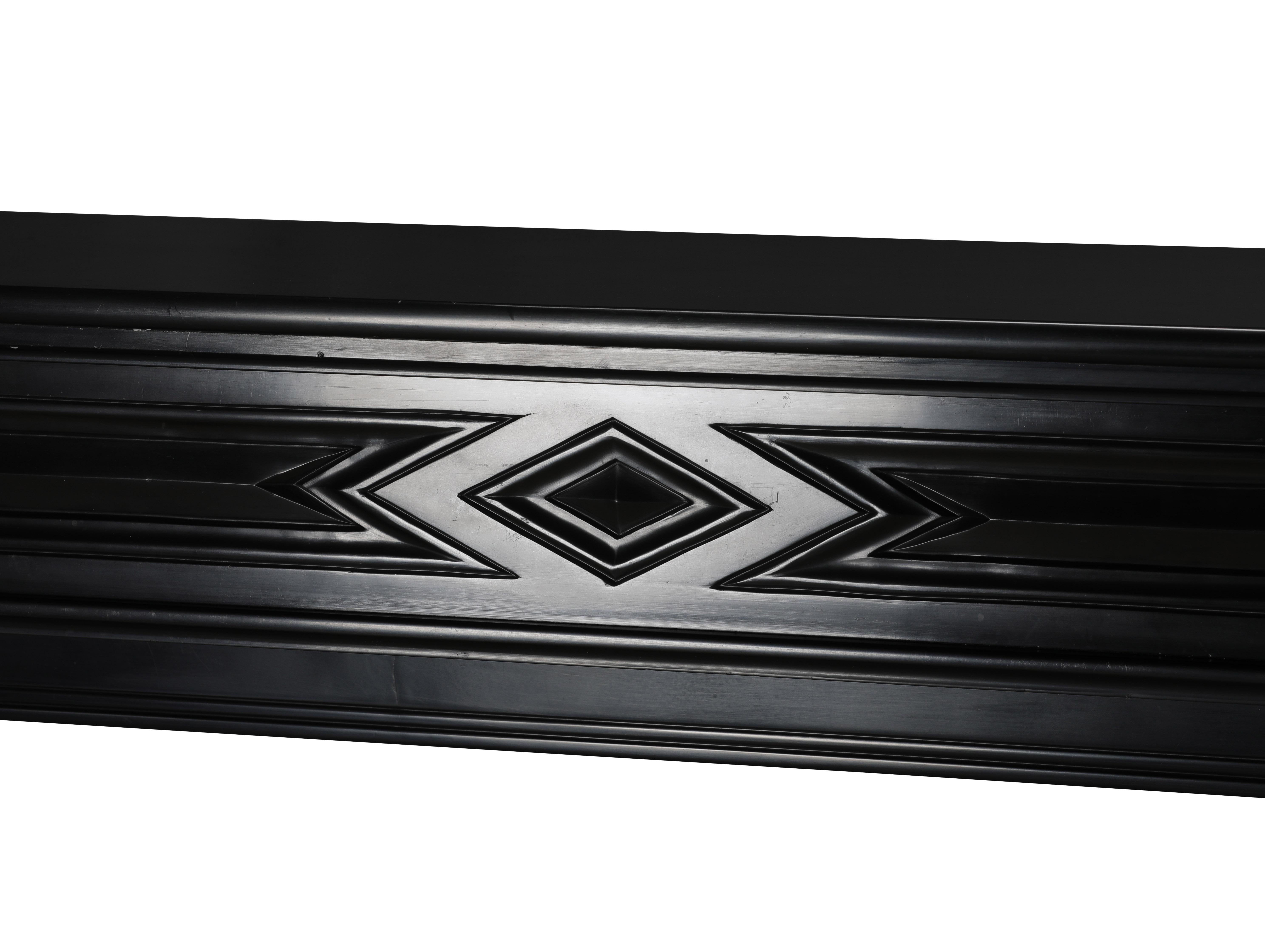 19th Century Black Belgian Marble Fireplace Mantel – Timeless French Elegance For Sale 1
