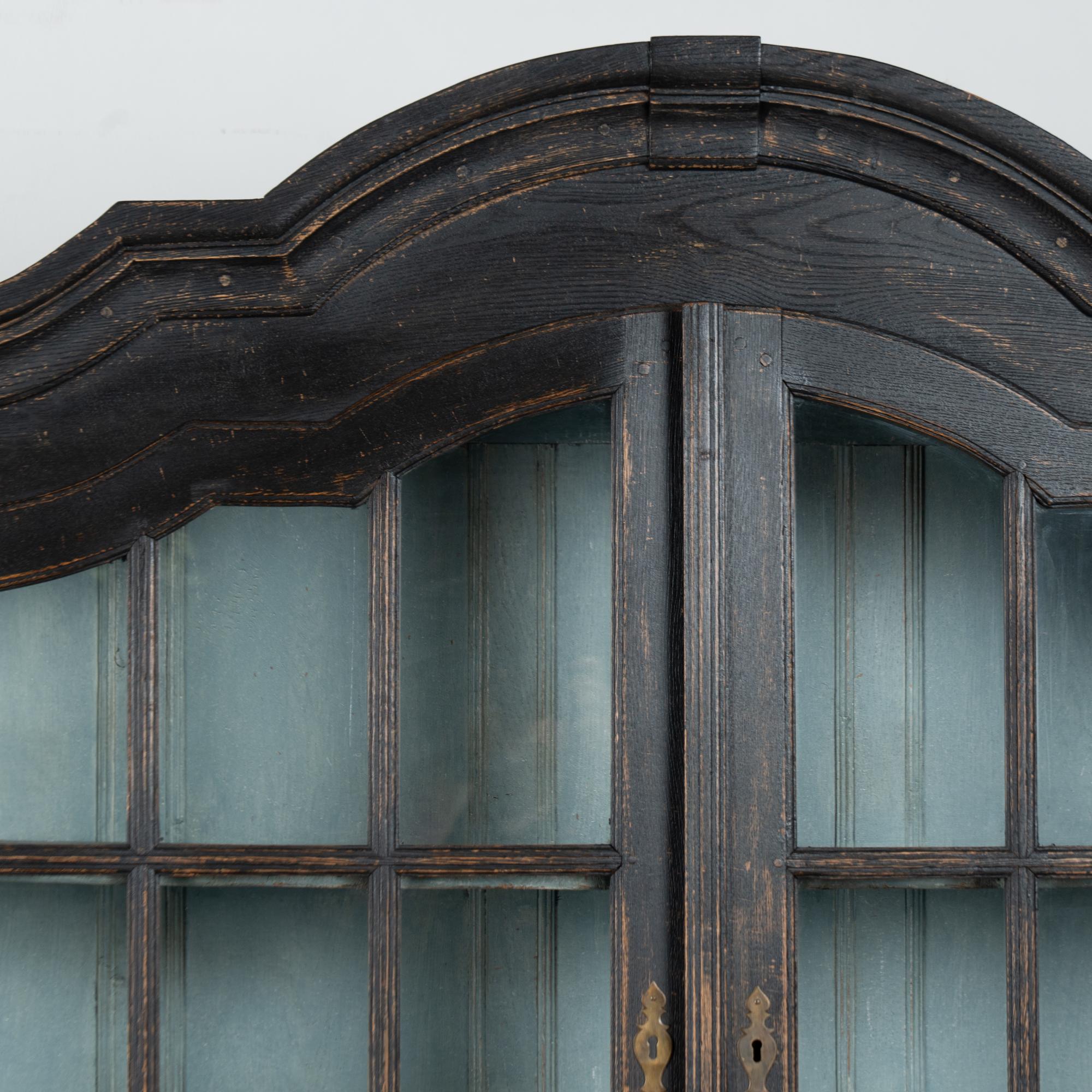 Armoire noire du Danemark du 19e siècle en vente 2