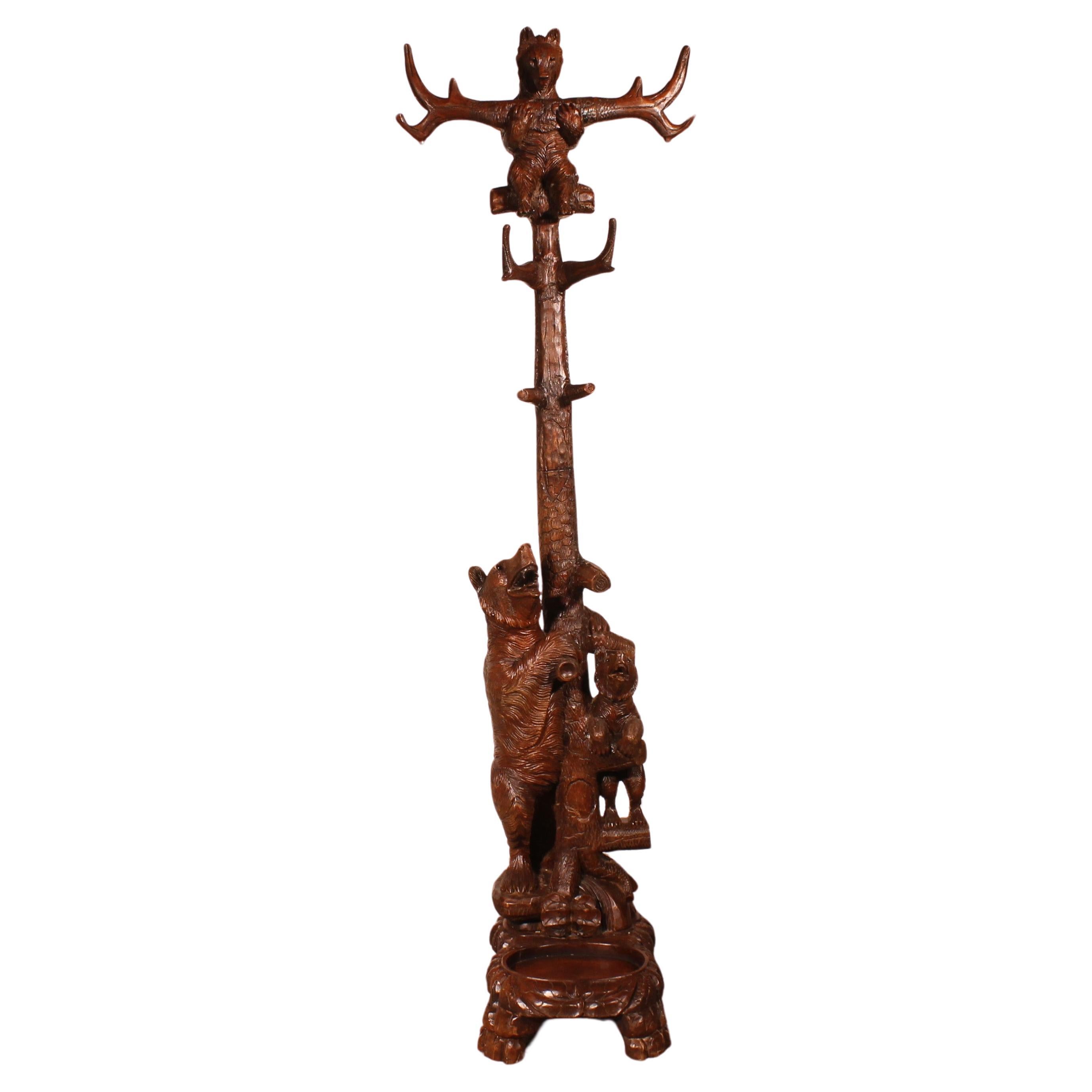 19th Century Black Forest Bear Coat Rack In Carved Wood For Sale