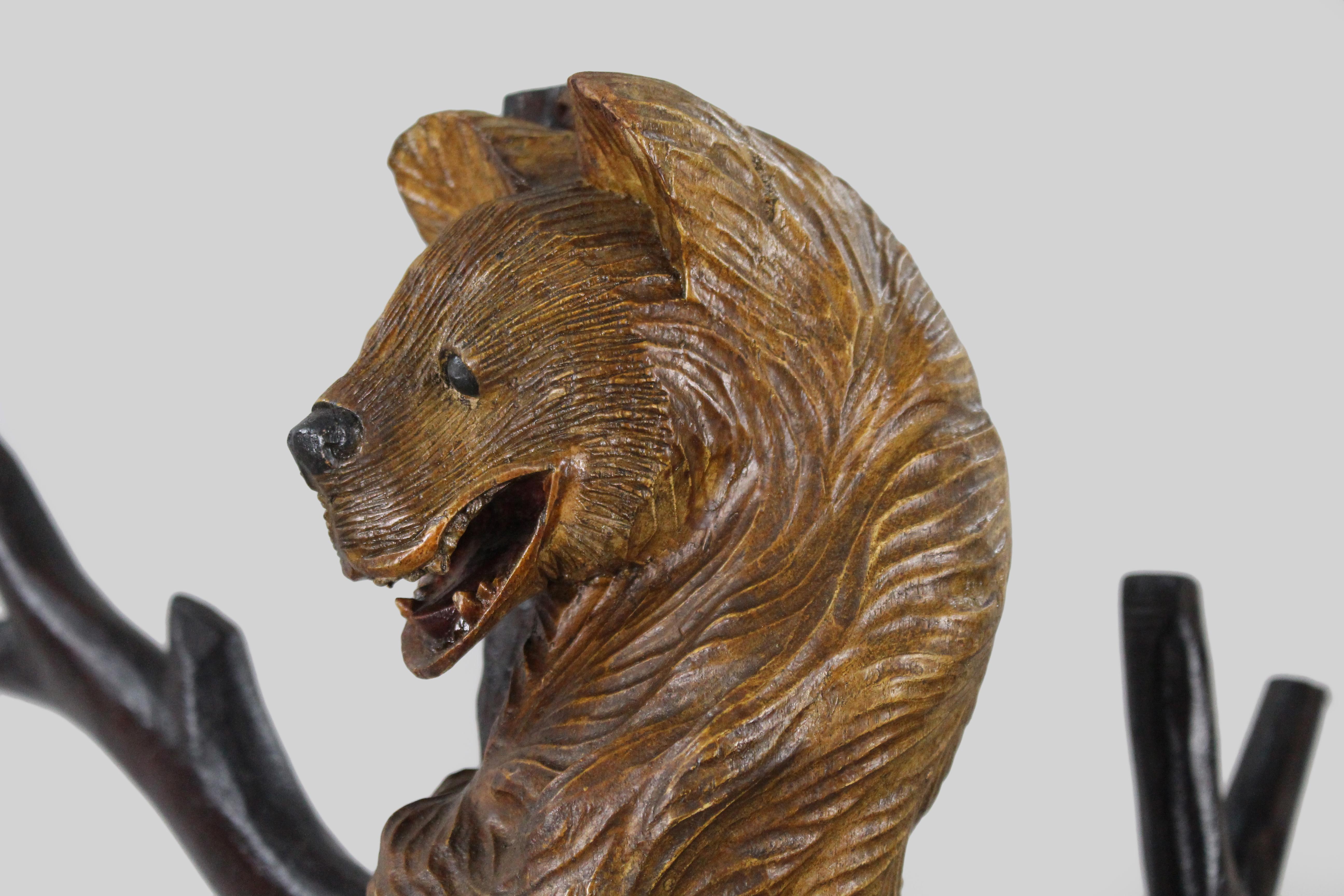 19th Century Black Forest Carved Bear Coat Stand For Sale 3