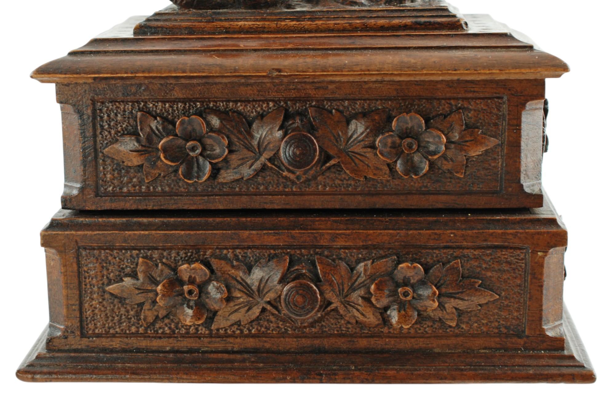 19th Century Black Forest Carved Bear Motif Wood Box with Swing-Out Compartment For Sale 2