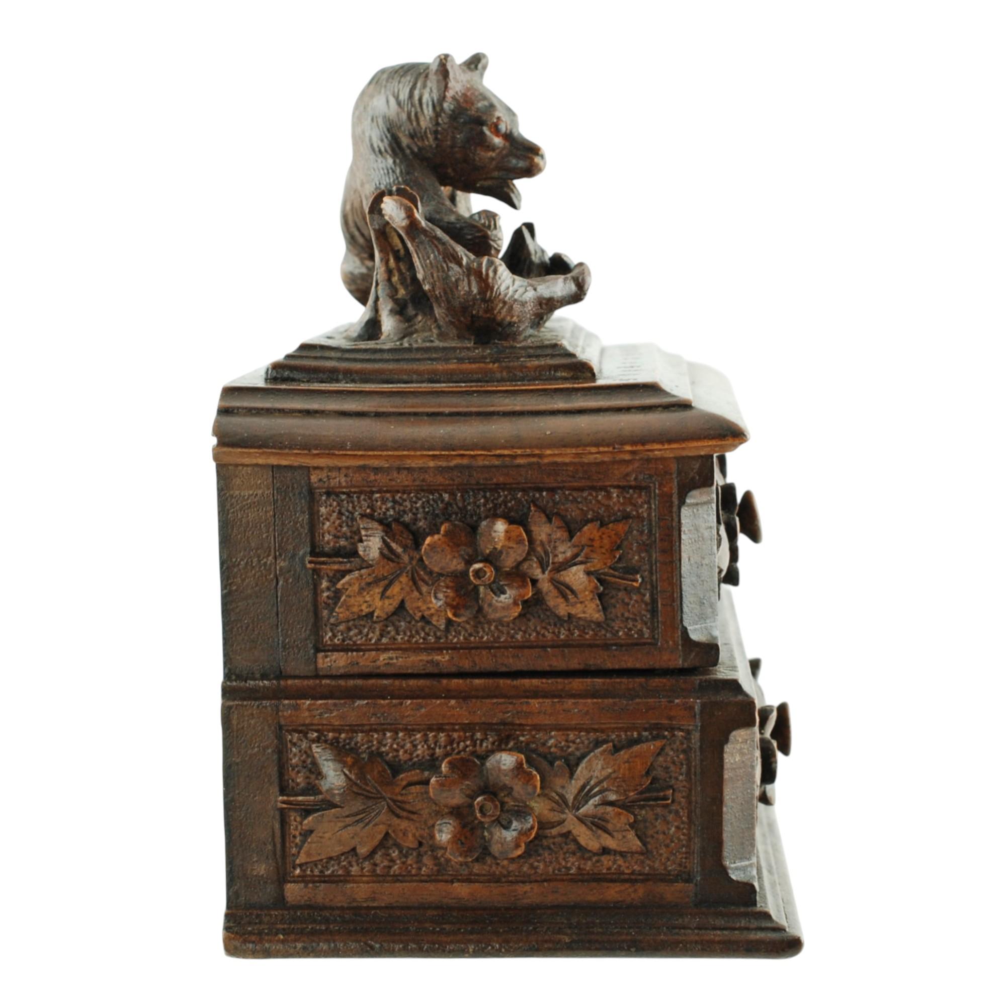 19th Century Black Forest Carved Bear Motif Wood Box with Swing-Out Compartment In Good Condition For Sale In Cincinnati, OH