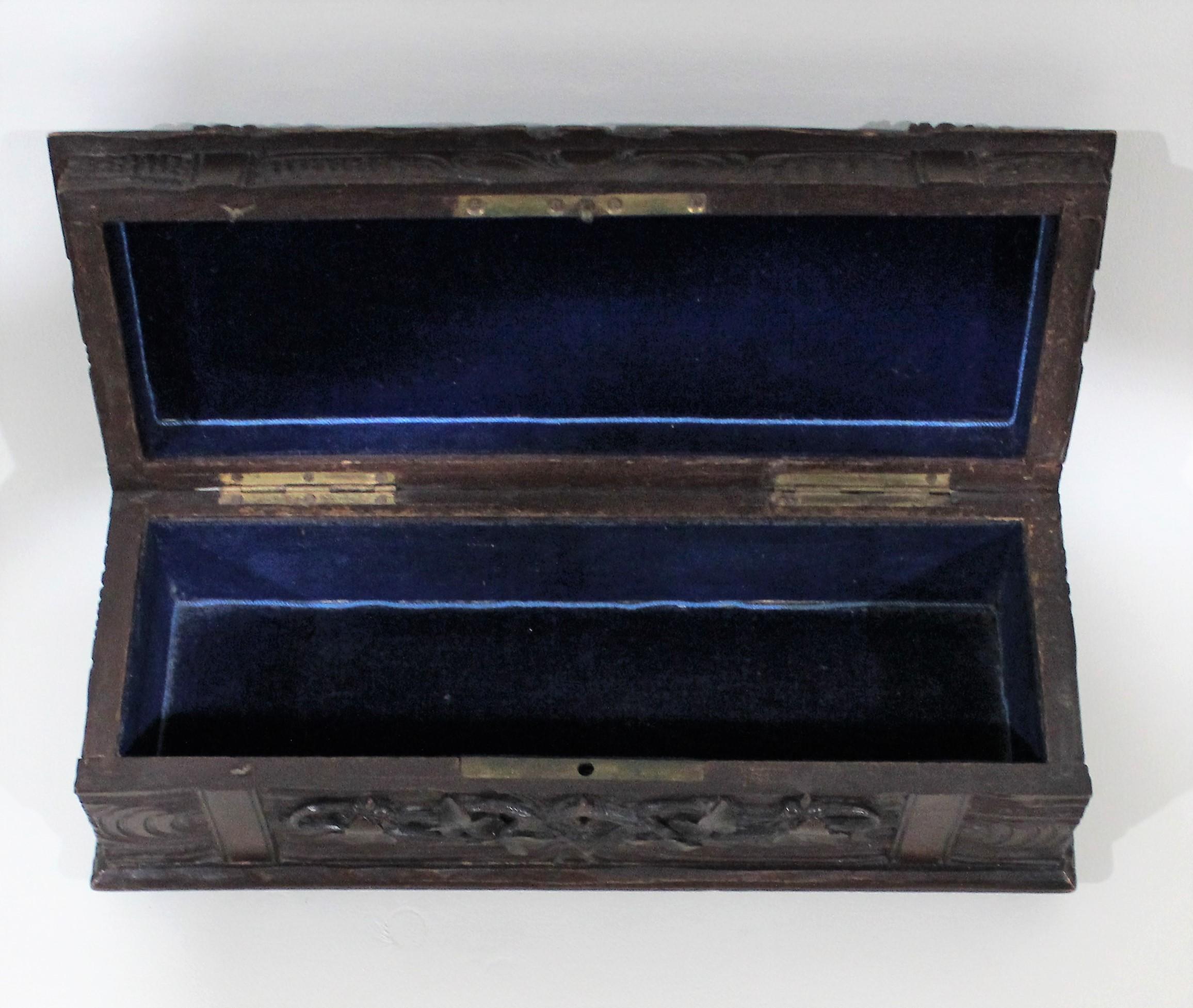 19th Century Black Forest Carved Box For Sale 4