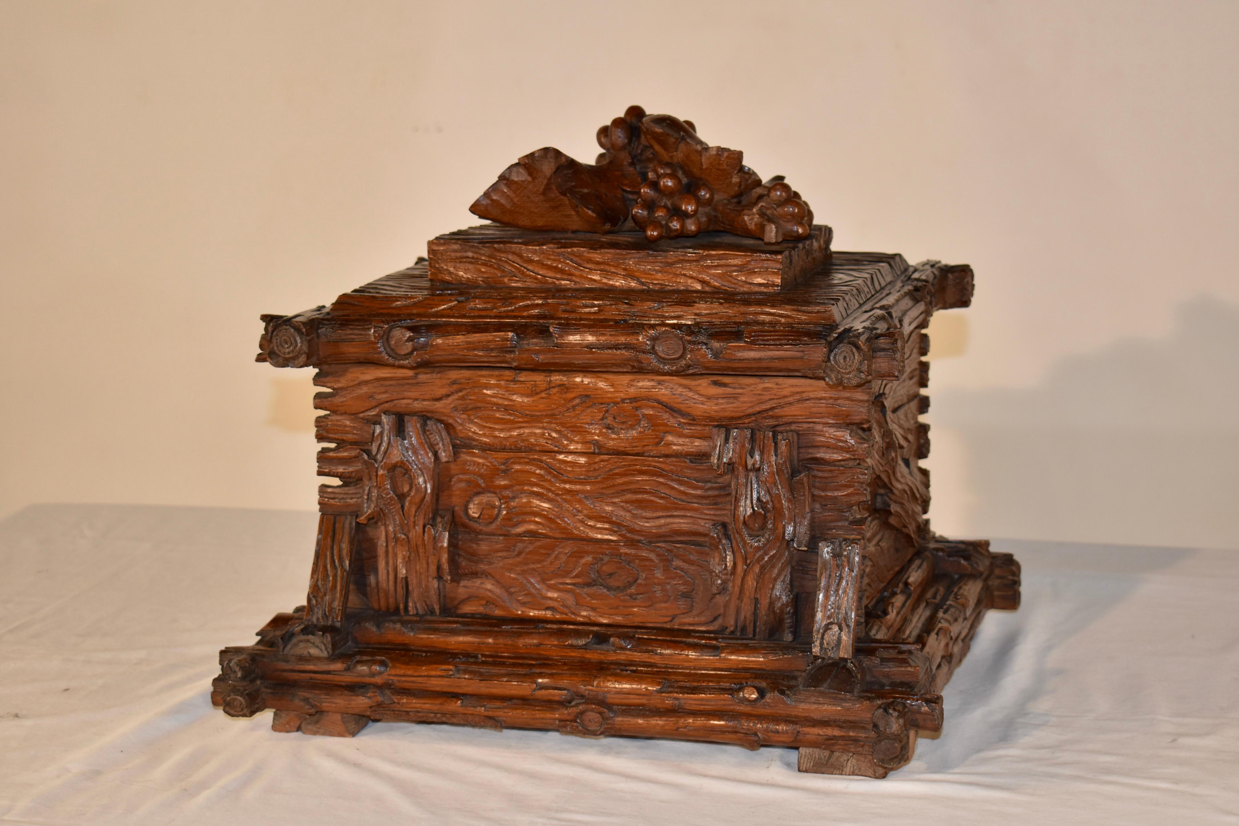 19th Century Black Forest Carved Liquor Box In Good Condition For Sale In High Point, NC