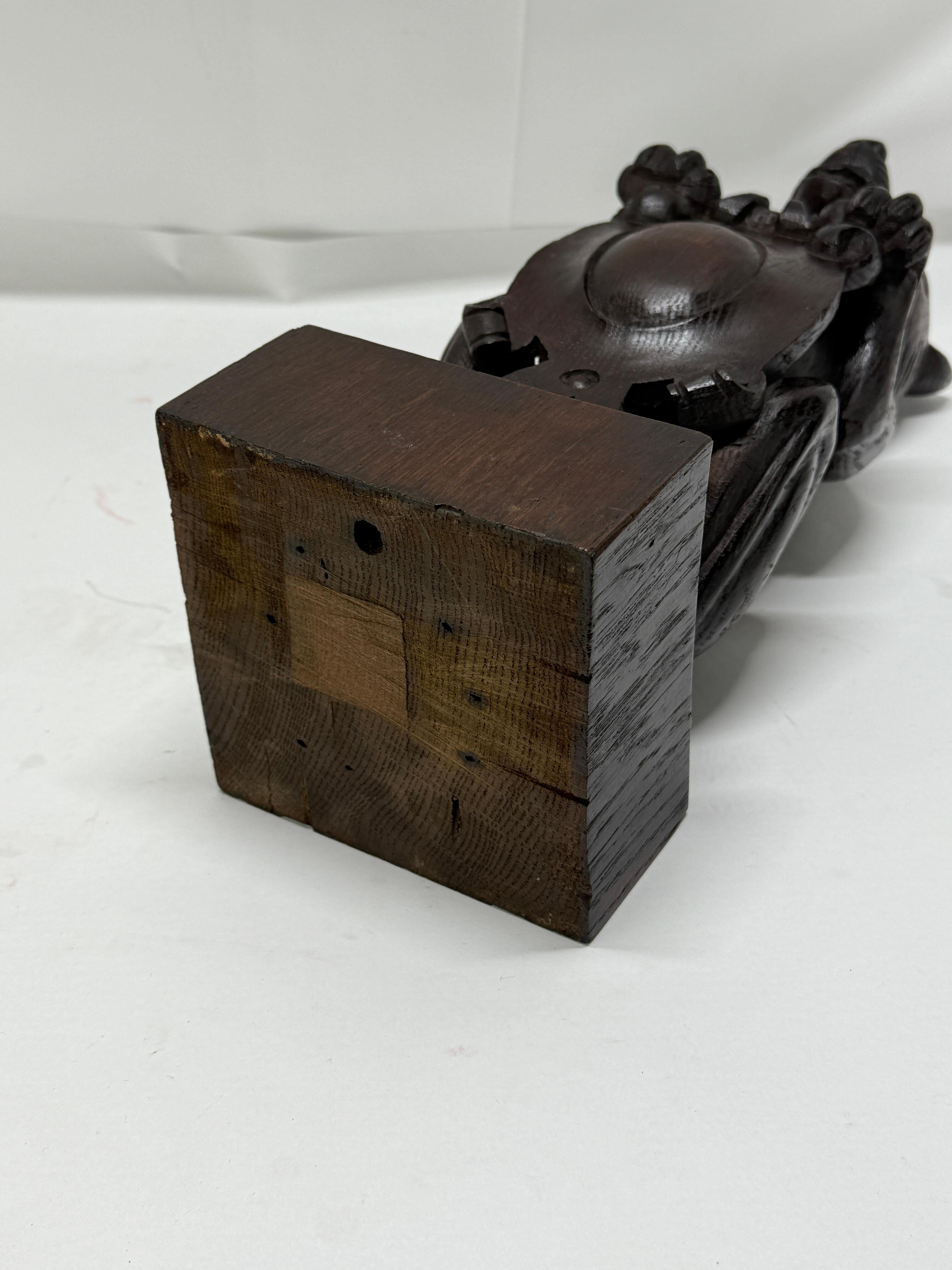 19th Century, Black Forest Carved Oak Newel Post Finial Form of a Dog w/ Shield For Sale 5