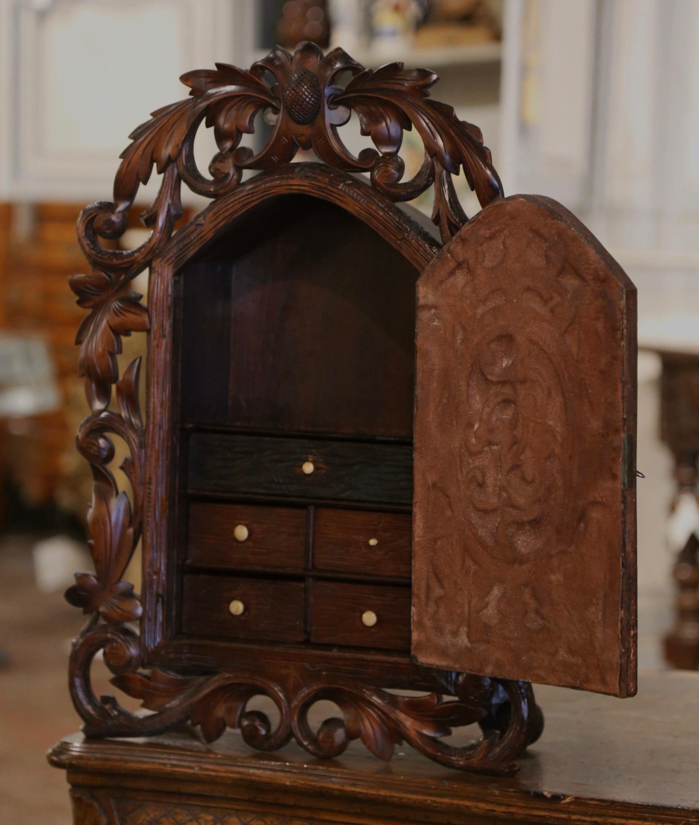 19th Century Black Forest Carved Walnut and Leather Wall Vitrine Cabinet  For Sale 2