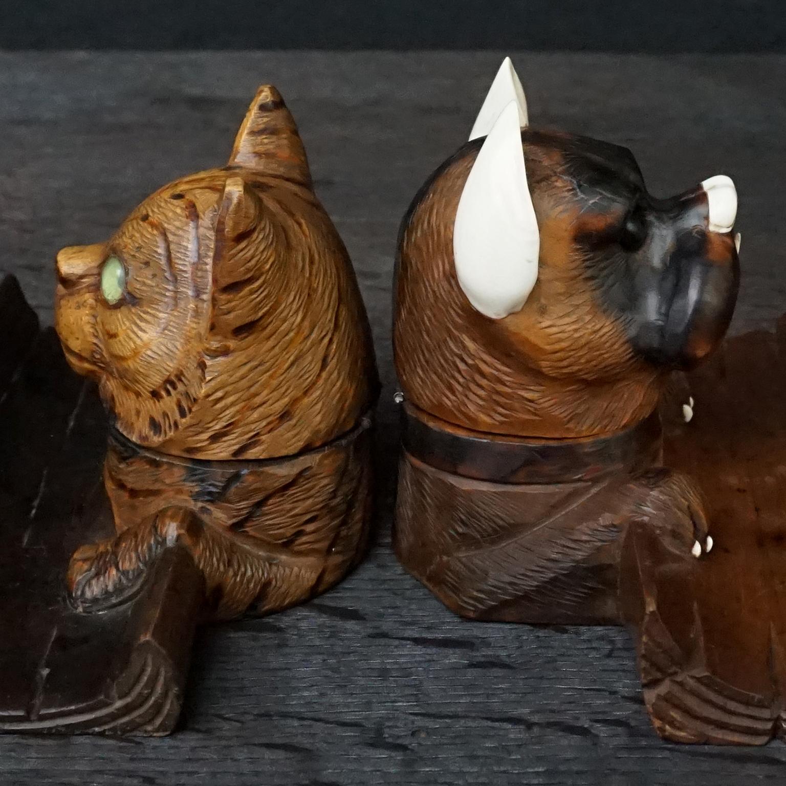 Hand-Carved 19th Century Black Forest Carved Walnut Dog and Cat Head Inkwells with Pen Rest For Sale