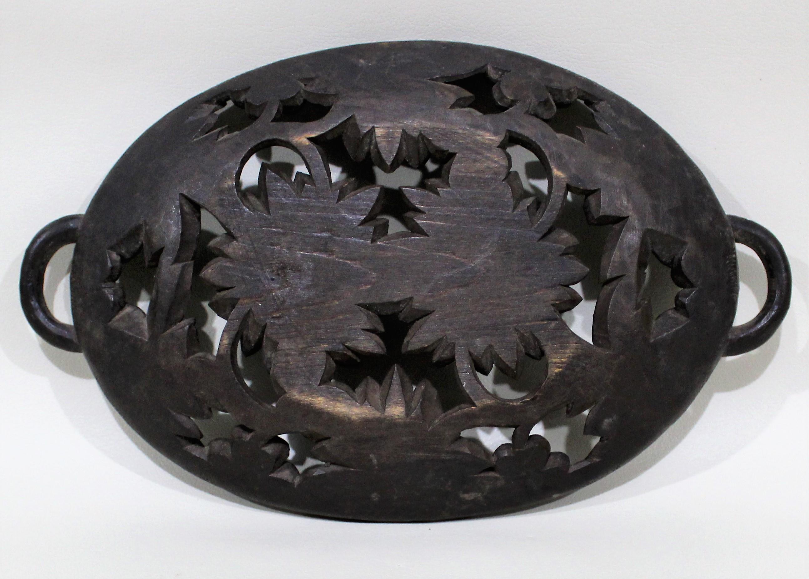 19th Century Black Forest Carved Walnut Serving Tray or Bowl 1