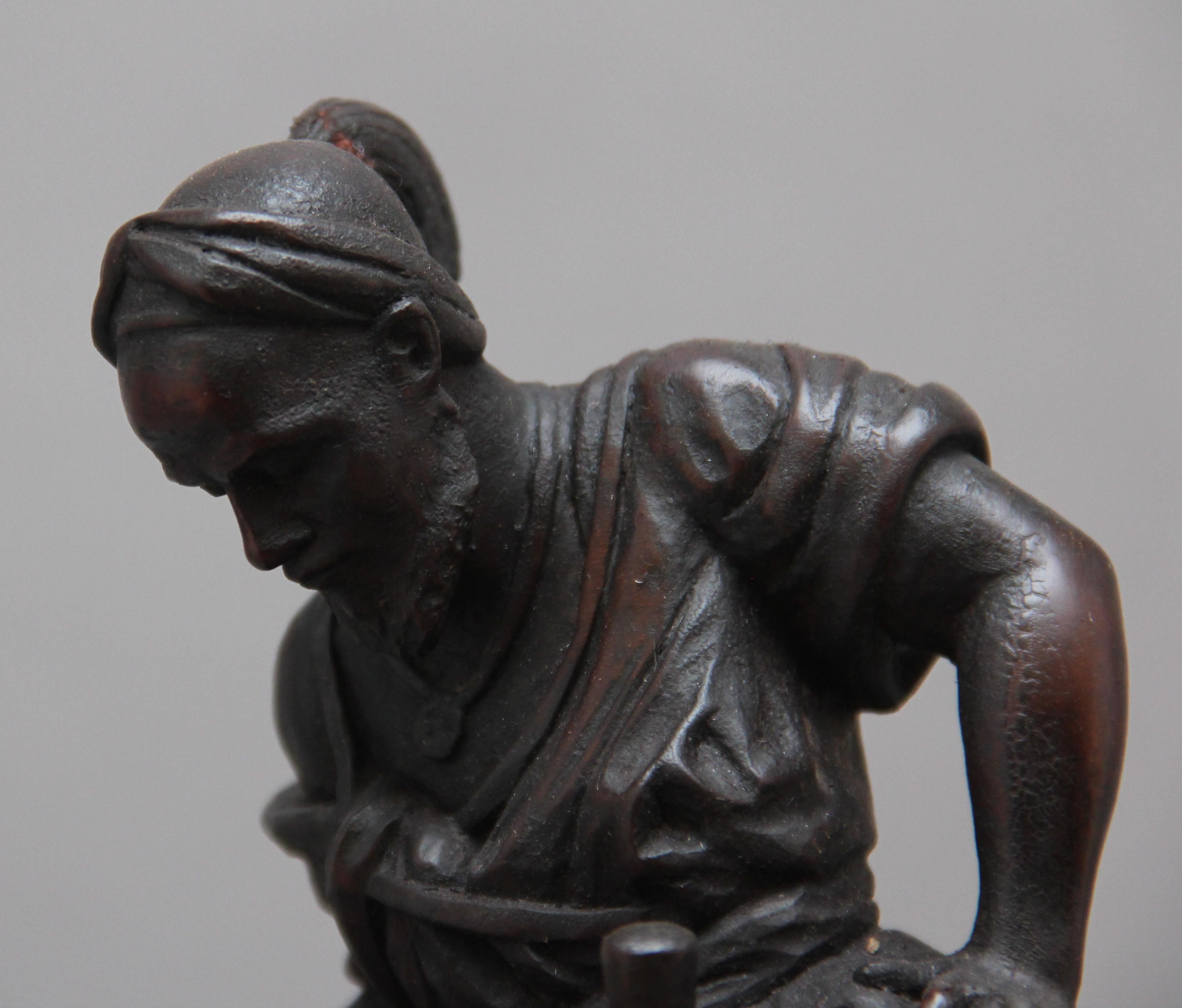Sculpture de la Forêt-Noire du 19e siècle en vente 4