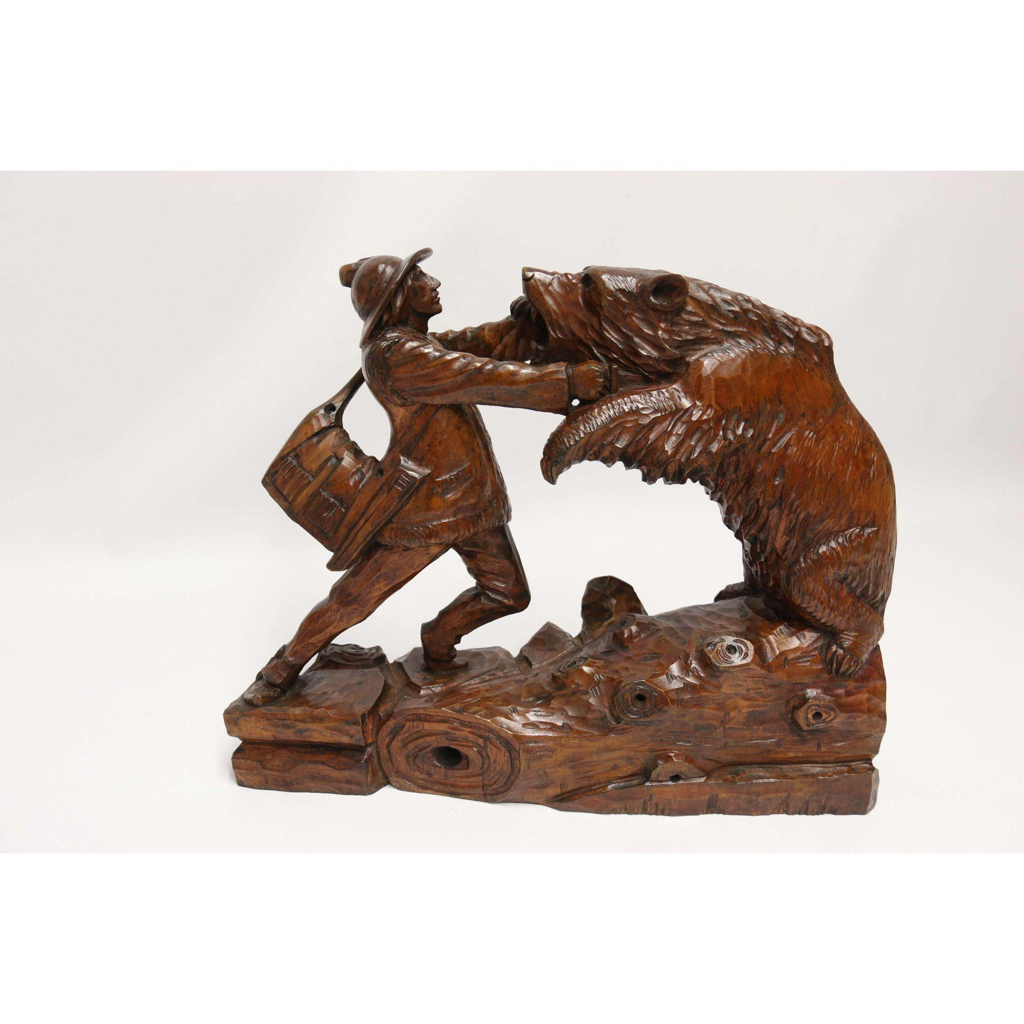 Groupe de figures de la Forêt-Noire du 19e siècle « Bear Attacking Man » (Un homme acquérant la poire) vers 1890 État moyen - En vente à Central England, GB