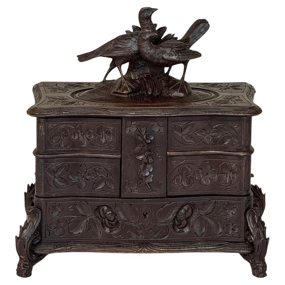 19th Century Black Forest Hand-Carved Jewelry Box For Sale