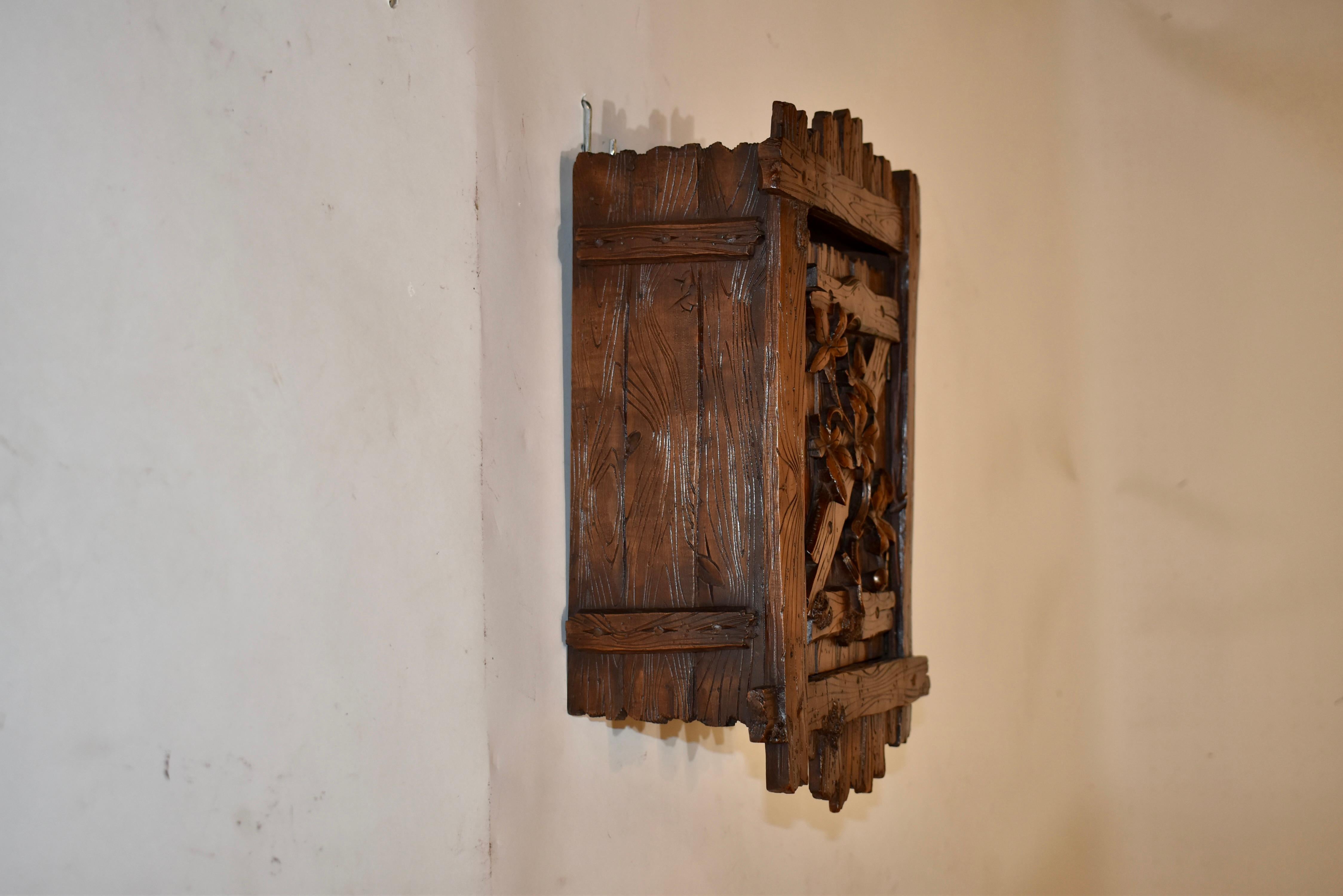 19th Century Black Forest Hanging Wall Box For Sale 2