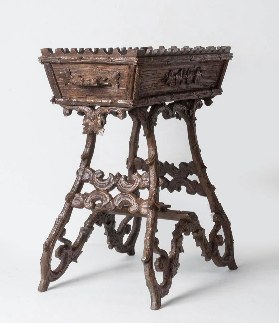 19th Century Black Forest Plant Stand, Jardinière Carved Chestnut Wood 6