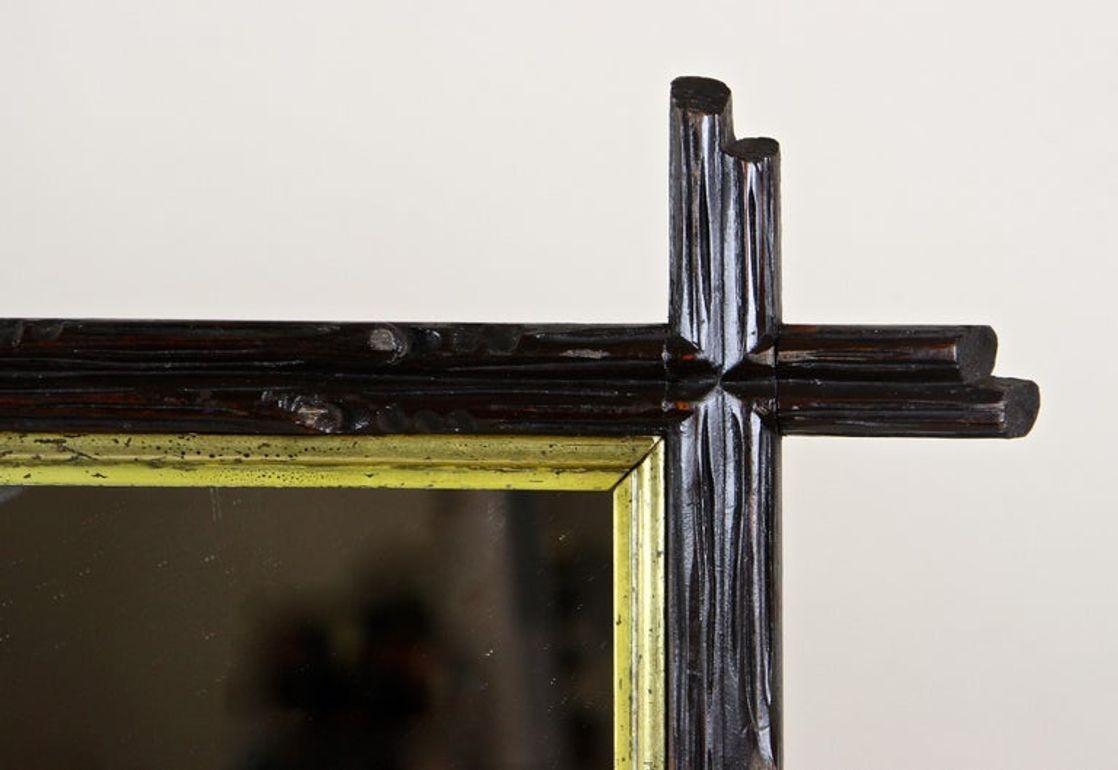 XIXe siècle Miroir rustique Black Forest du 19e siècle, barreaux dorés - sculpté à la main, AT vers 1880 en vente