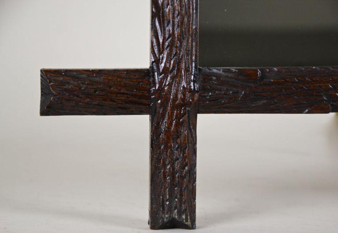 Espejo rústico de pared Black Forest del siglo XIX, tallado a mano, Austria, hacia 1880 en venta 2