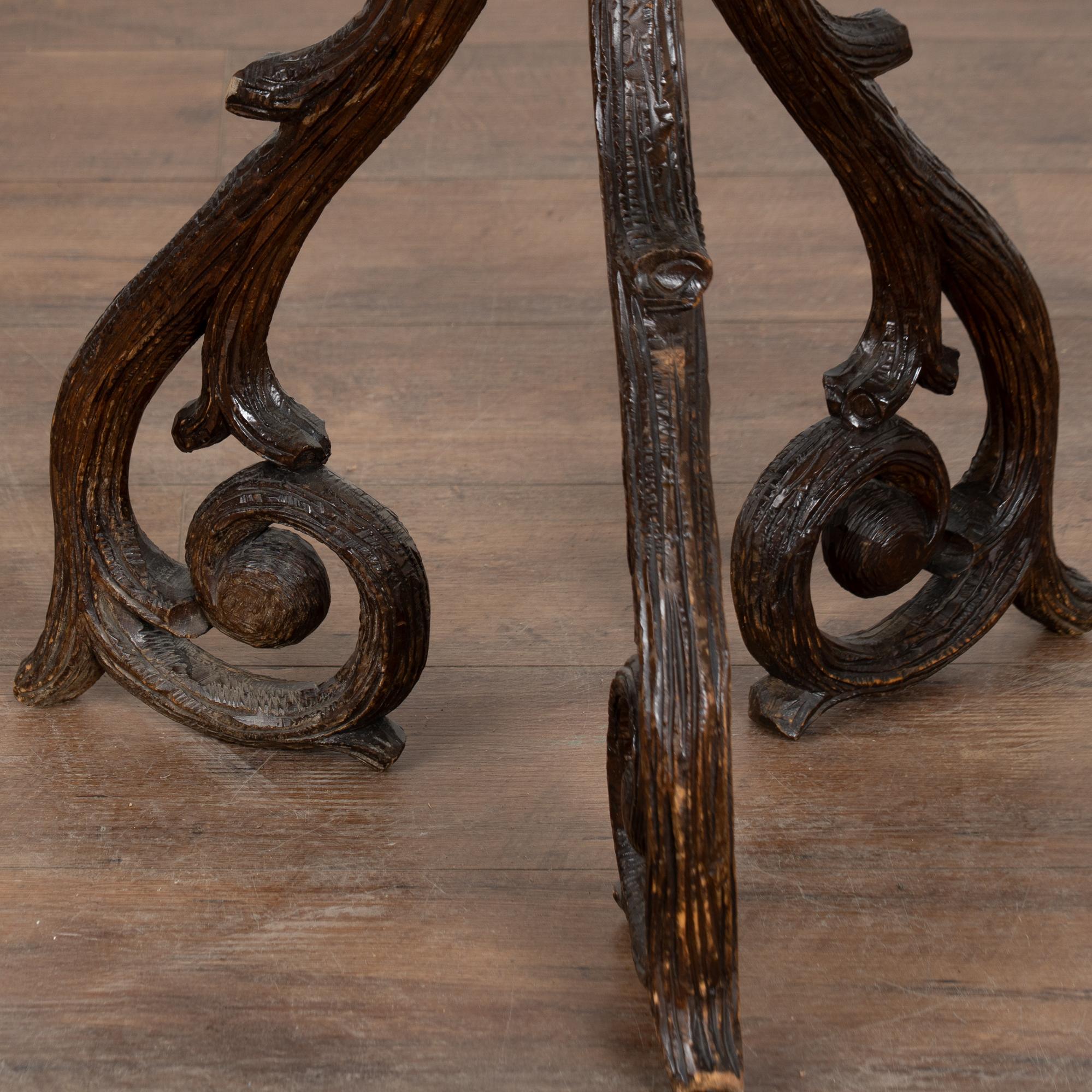 Jardinière sculptée du 19e siècle, style Black Forest, Suède en vente 5
