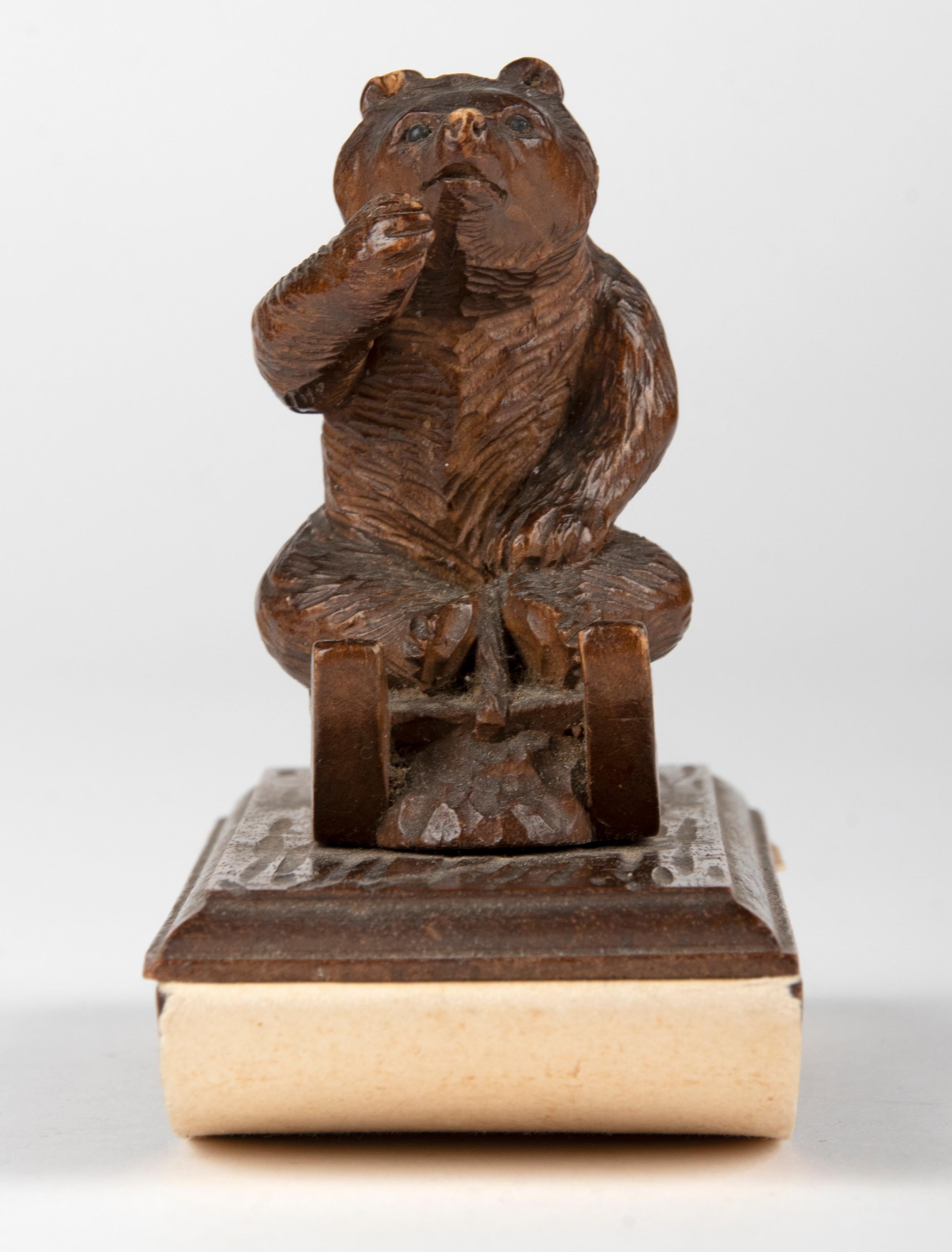 19th Century Black Forest Walnut Desk Blotter with a Bear on a Sled 4